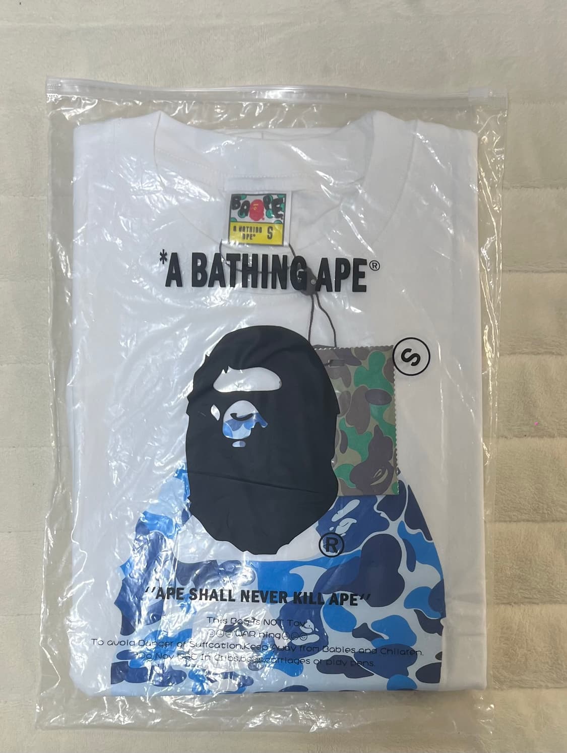 베이프 반팔티 상품이미지1