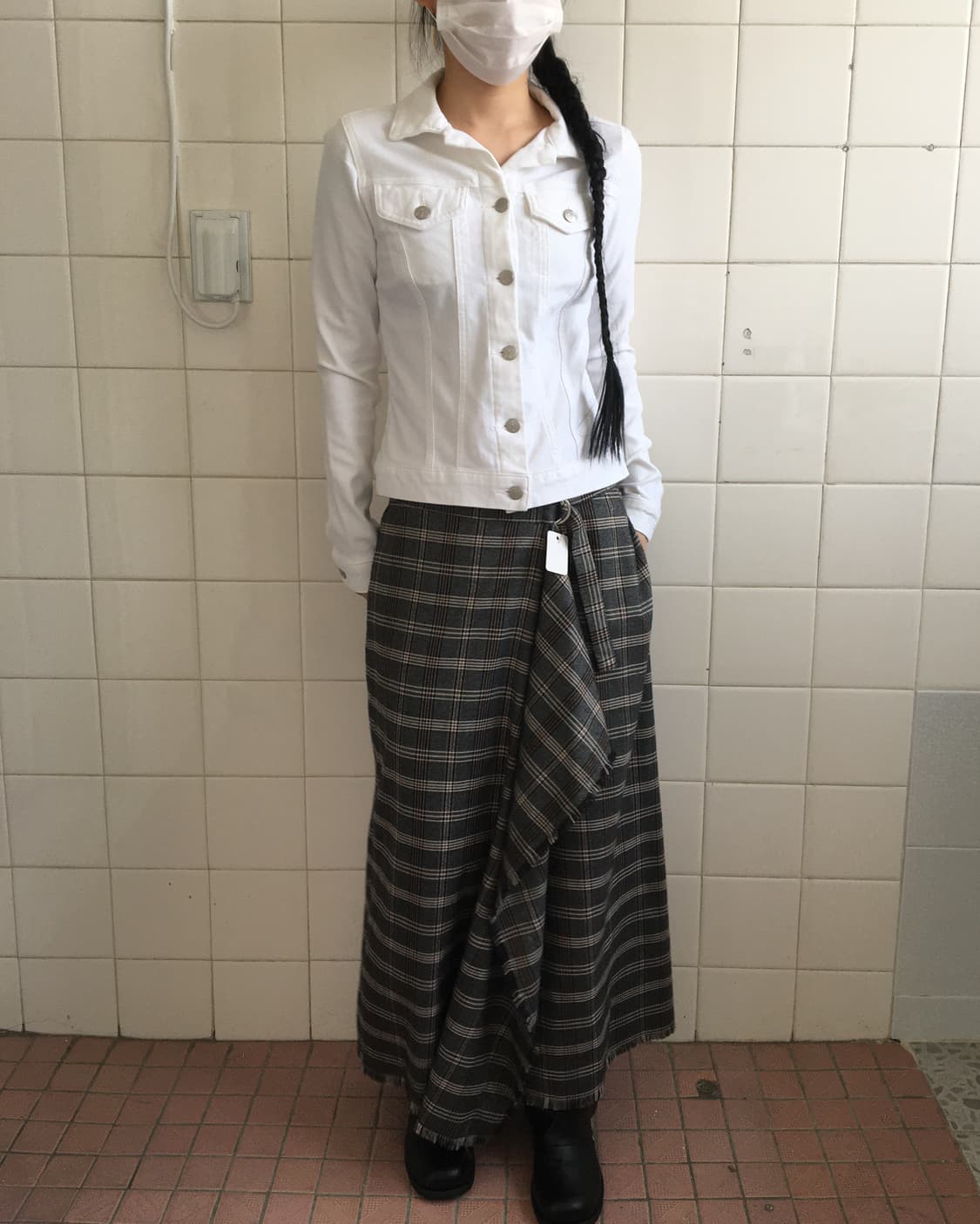 Unbalanced check pattern wrap skirt 상품이미지7
