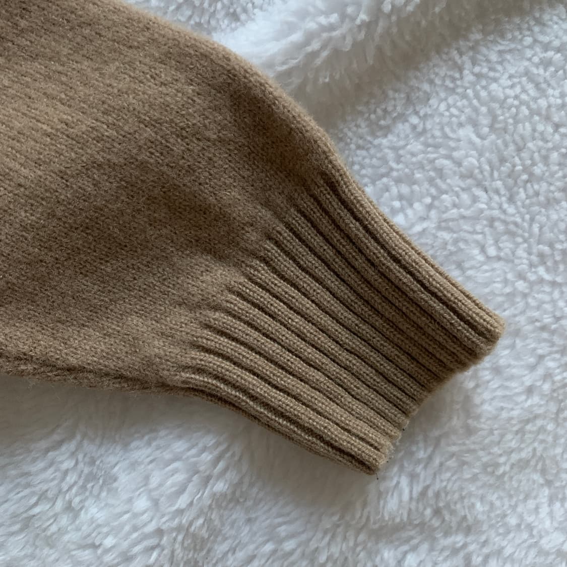 유니클로 울 100  브이넥 베이지 가디건 상품이미지7