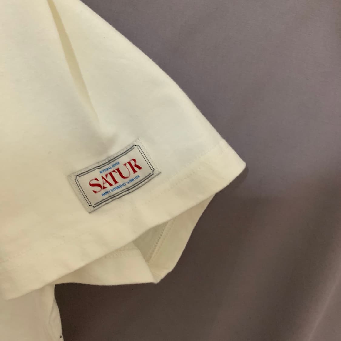 XL SATUR 세터 보야지 시그니처 로고 반팔티 상품이미지4