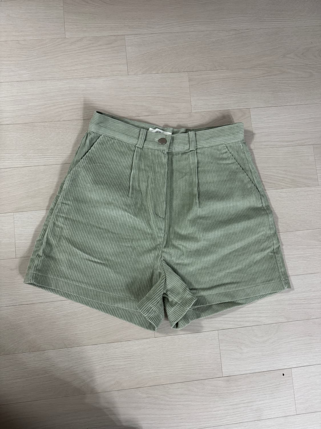 골덴 반바지 색감 예뻐요 상품이미지1
