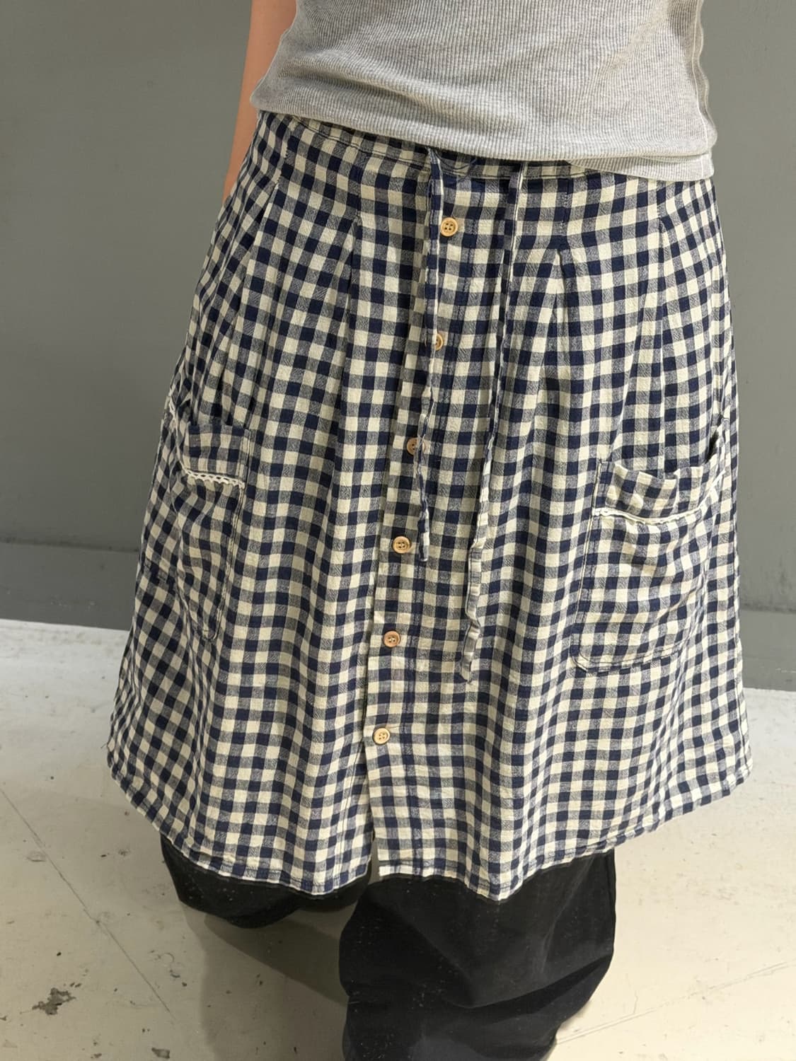 pocket point button-up check skirt 상품이미지2