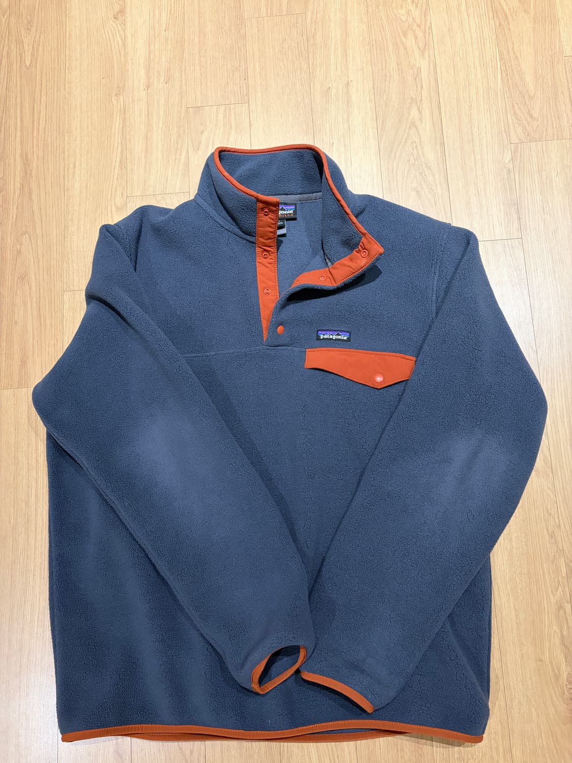 파타고니아 신칠라 라이트웨이트 L사이즈 스몰더 블루 버니쉬드 레드 상품이미지1