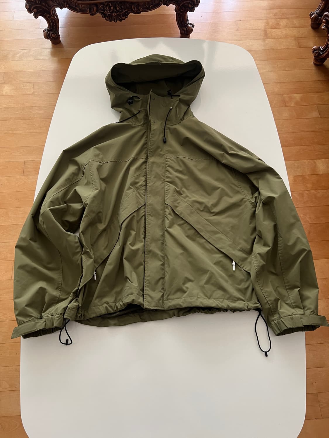 유니폼브릿지 바람막이 판매합니다. 상품이미지1