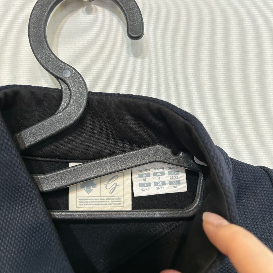 데상트 여성 기모 집업 90 상품이미지2