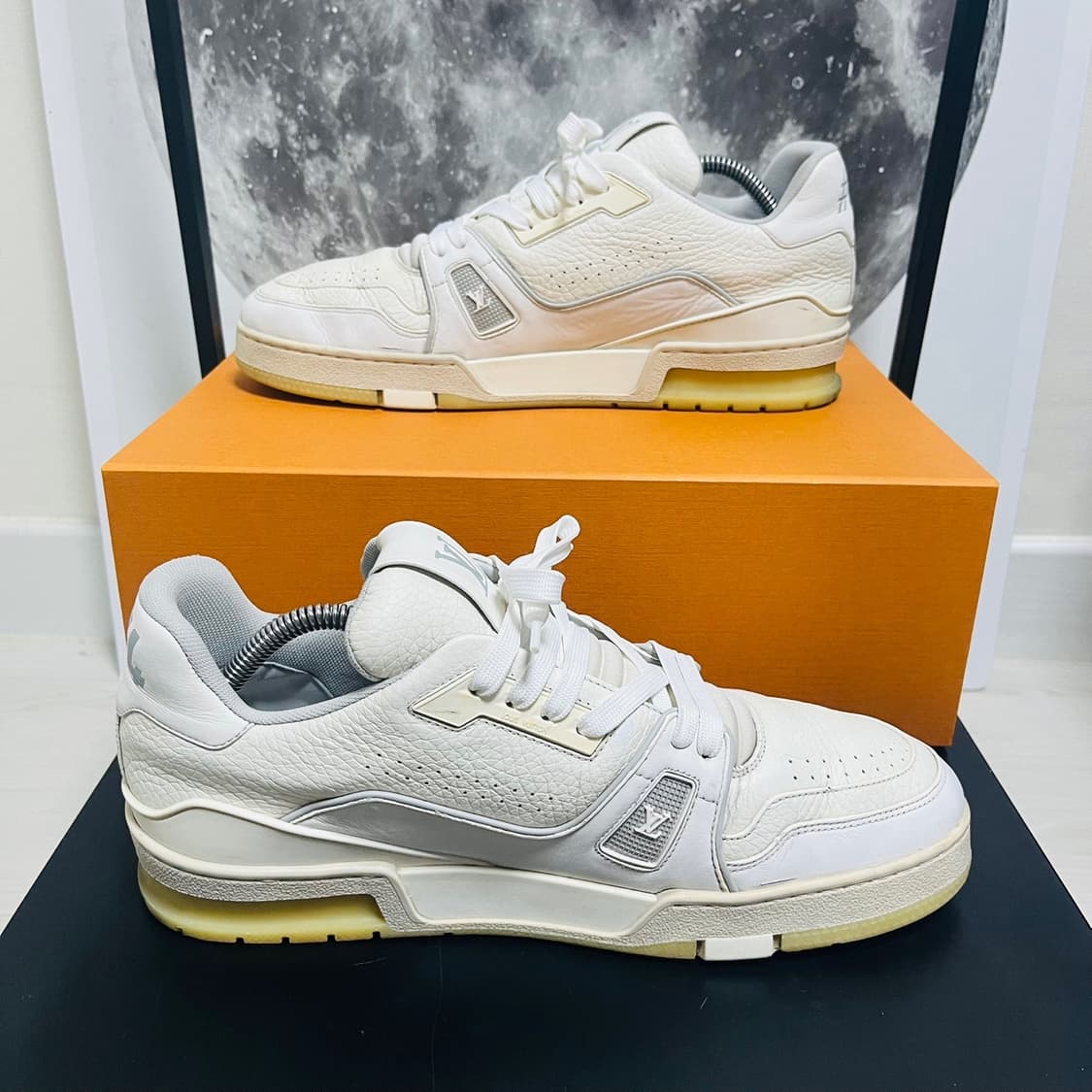 정품 8.5) 루이비통 트레이너 스니커즈 275~280 상품이미지2