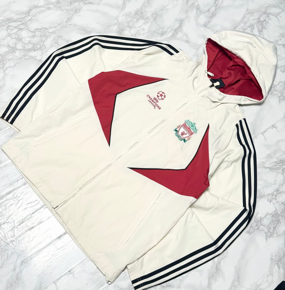 아디다스 리버풀 07-08 챔피언스리그 결승 바람막이 후드 자켓 상품이미지2