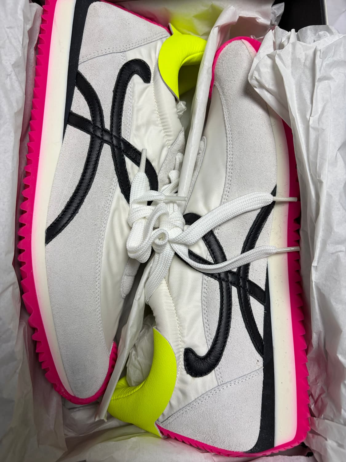 로에베 플로우 러너 남성 스니커즈 42 새상품 상품이미지7