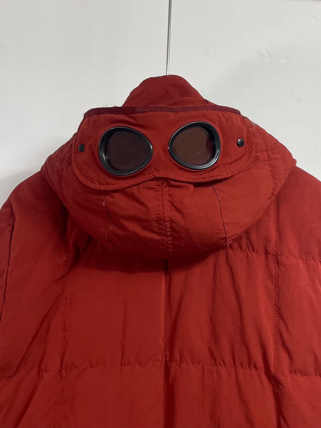 시피컴퍼니 고글 후디드 다운 패딩 (on.93) 상품이미지5