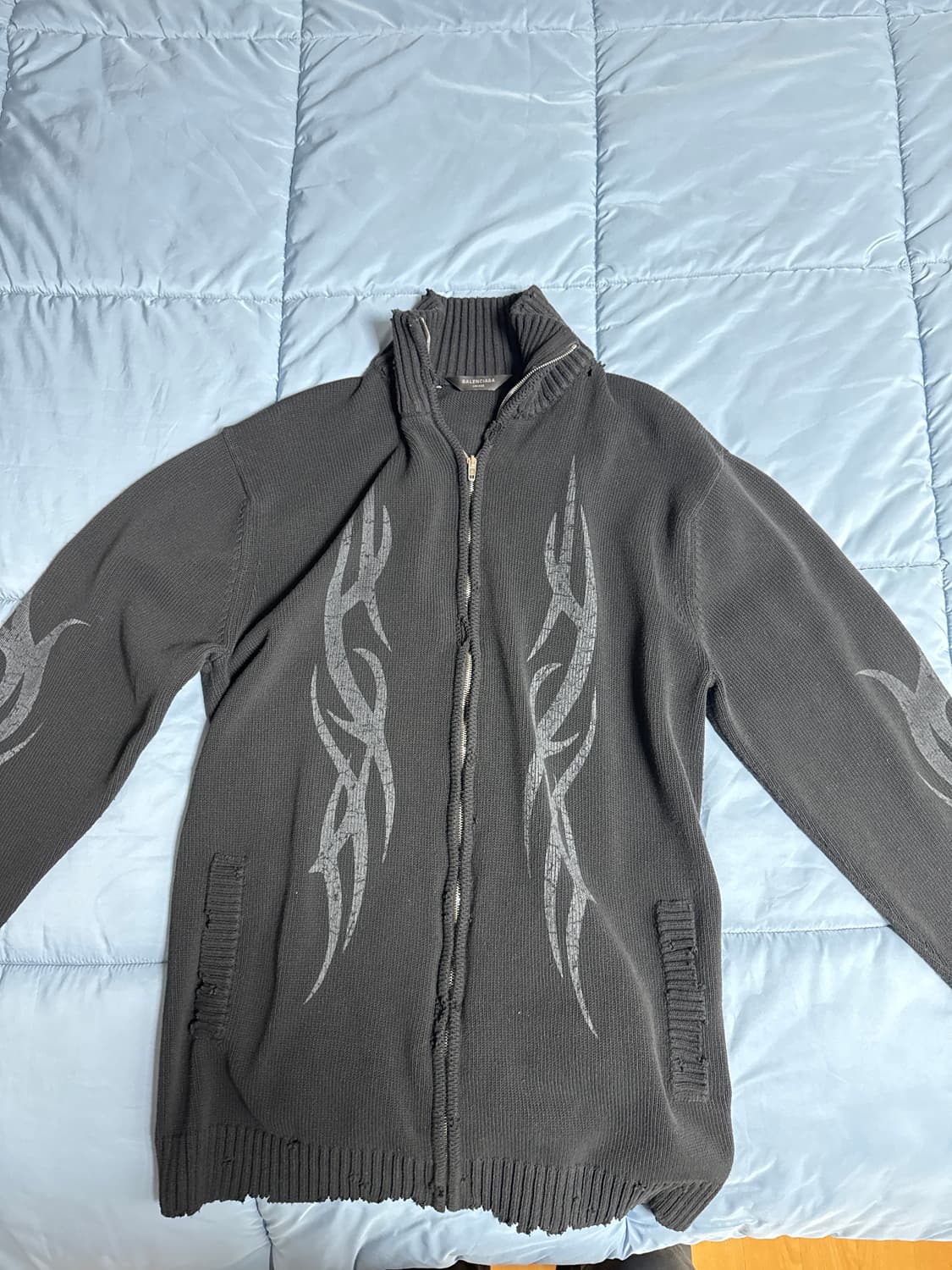 [L] 발렌시아가 y2k 집업 상품이미지2