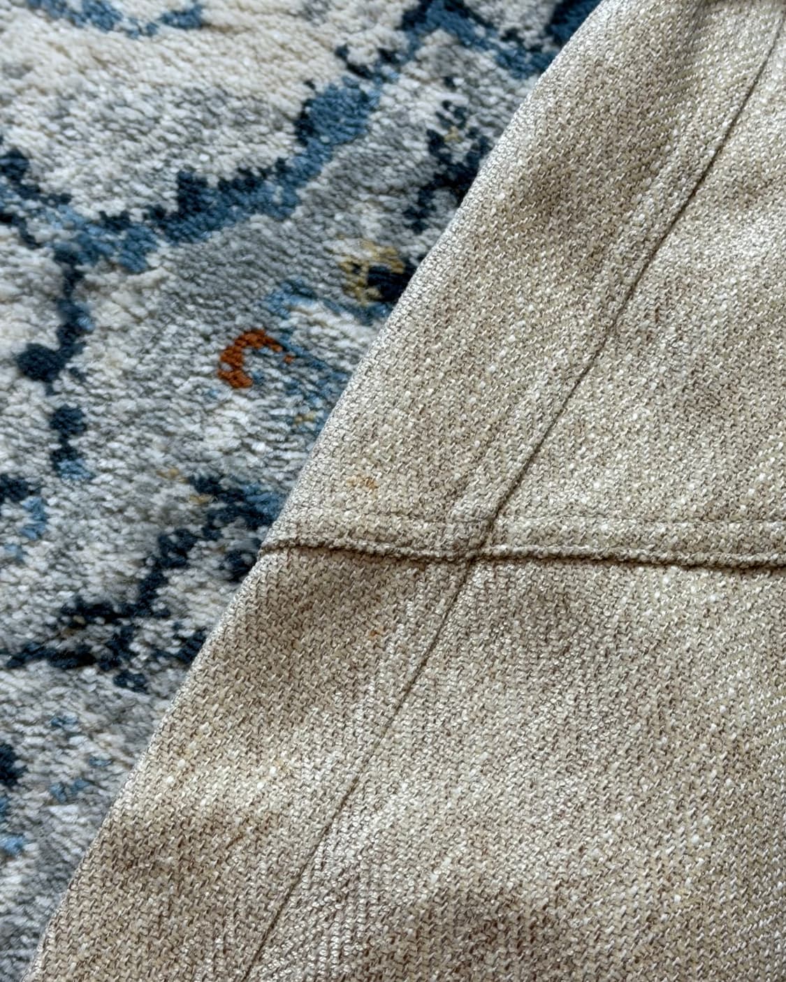 TWO-WAY ZIP BOMBER JACKET 상품이미지4