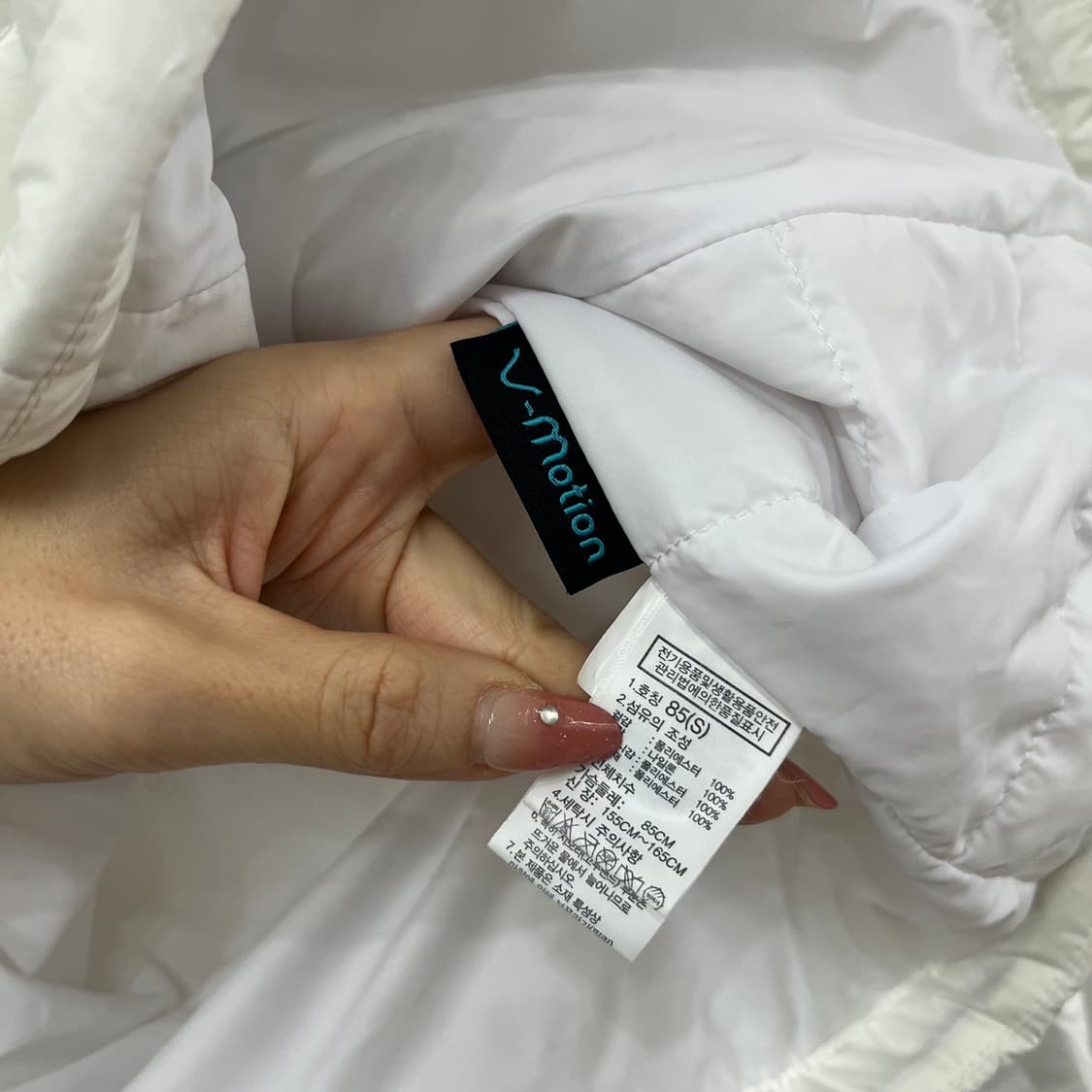 노스페이스 실버 자수로고 화이트 경량 패딩 자켓 상품이미지8