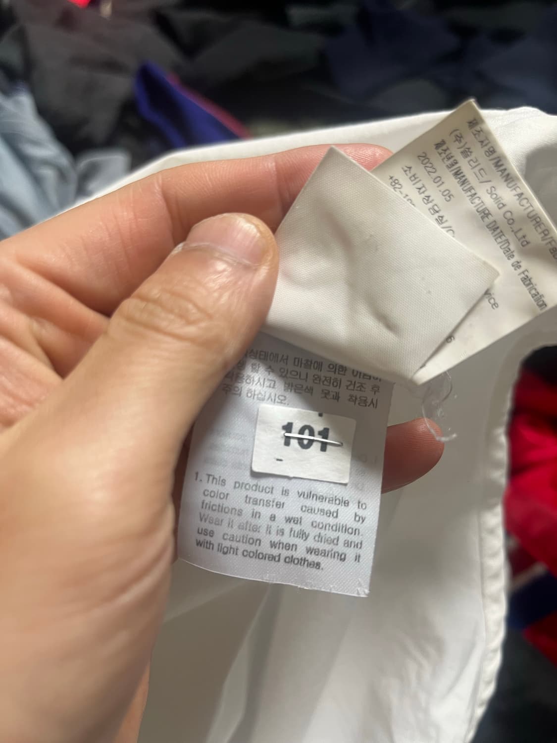 솔리드옴므 백로고 흰색셔츠 실제론 새하얀 흰색입니다 상품이미지8