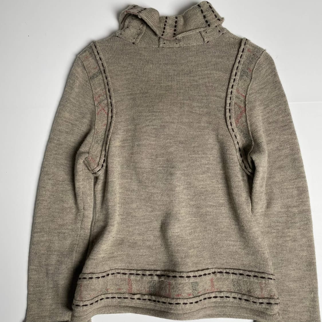 t.b 플라워&스티치 울 100 니트 상품이미지7