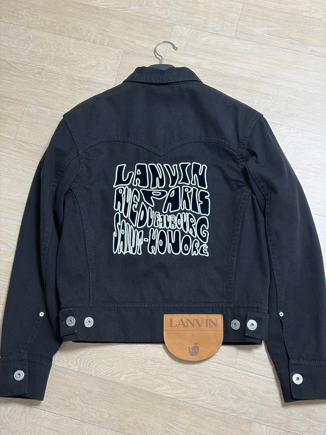 랑방 파리 타이포그래피 트러커 데님 자켓 상품이미지1