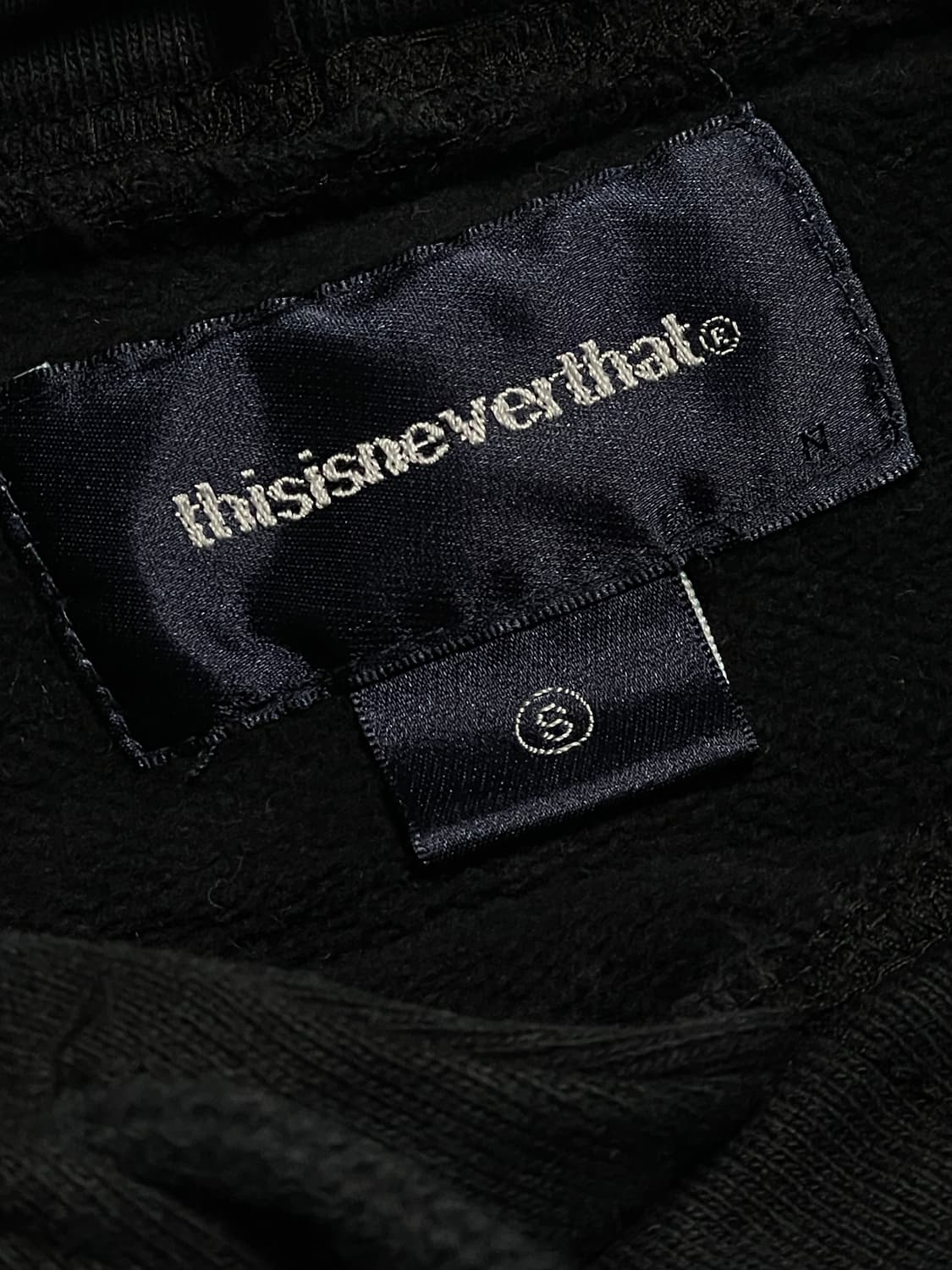 디스이즈네버댓 후드티 블랙 상품이미지4