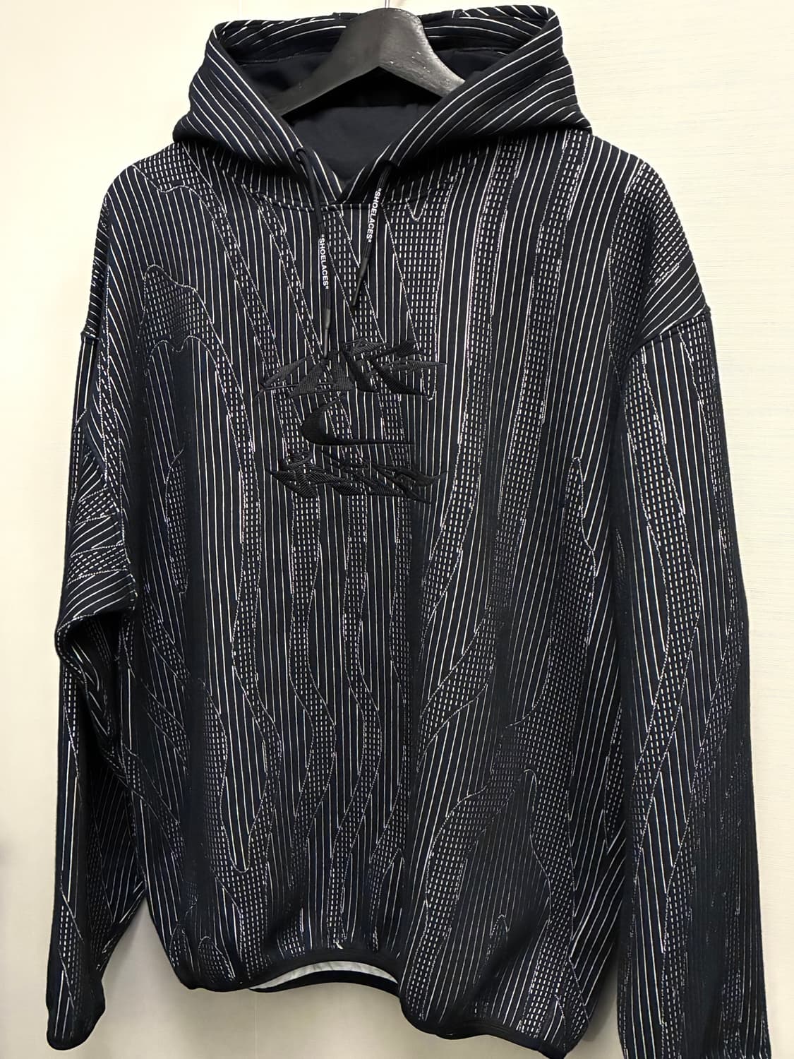 (M/100)나이키 x 오프화이트 엔지니어드 스웻 후드티셔츠 블랙 상품이미지2