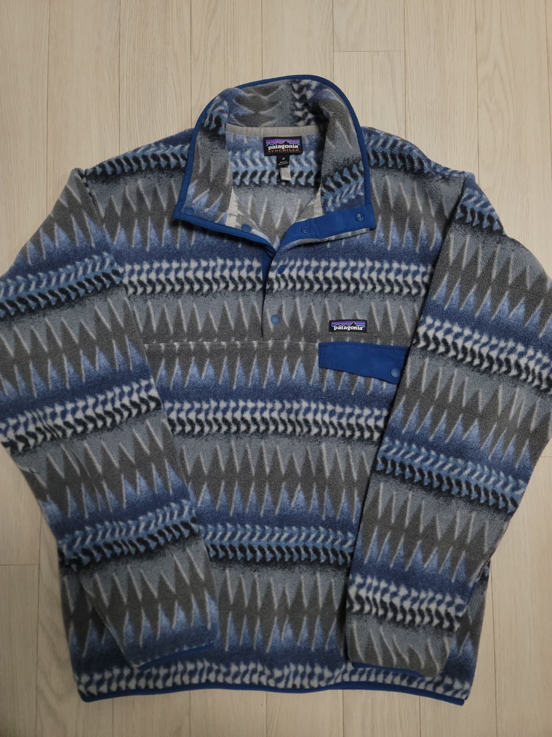 [M] 파타고니아 신칠라 헤비웨이트 아즈텍 그레이/블루 상품이미지1