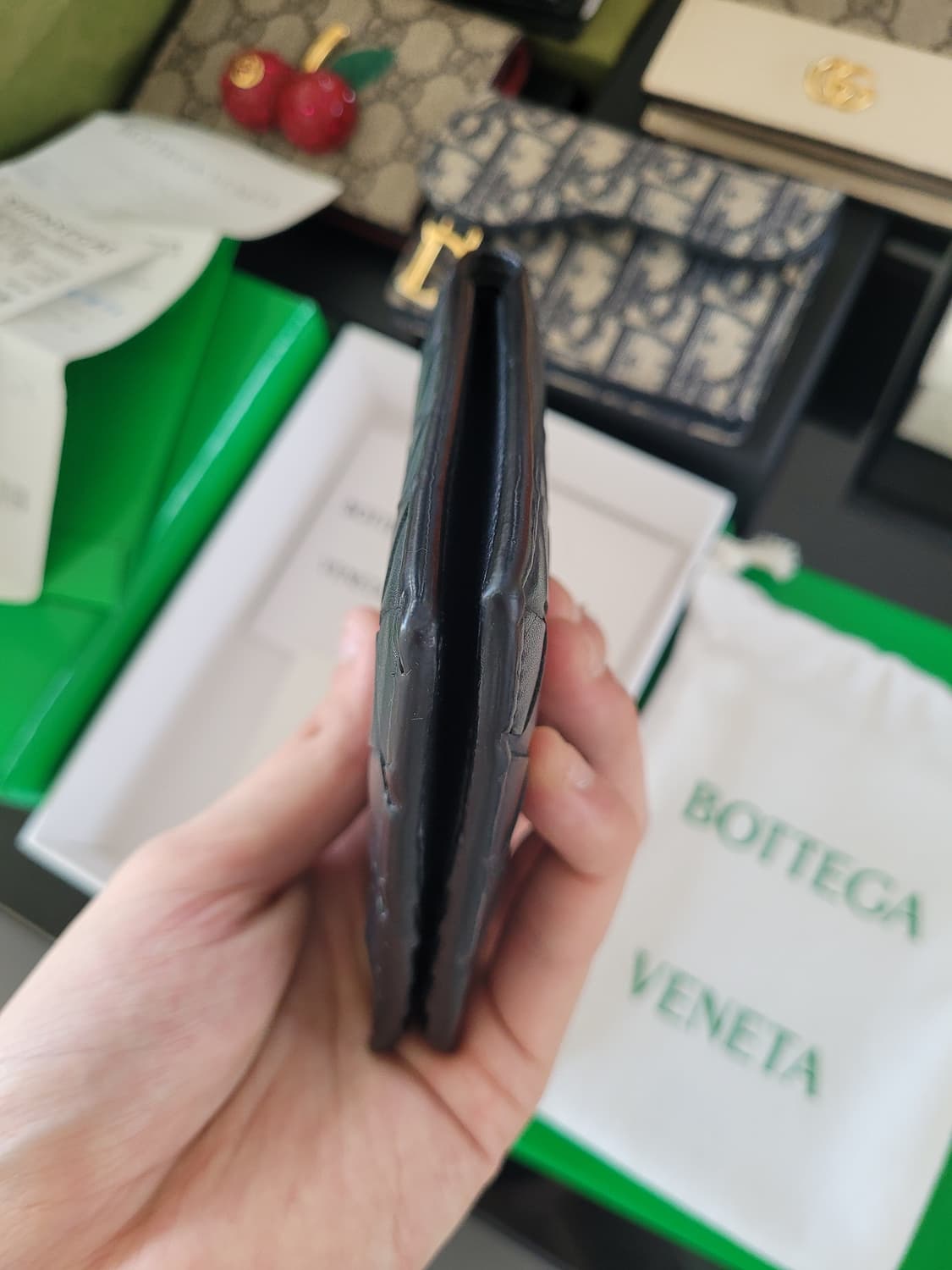 보테가 베네타 블랙 반지갑 상품이미지5
