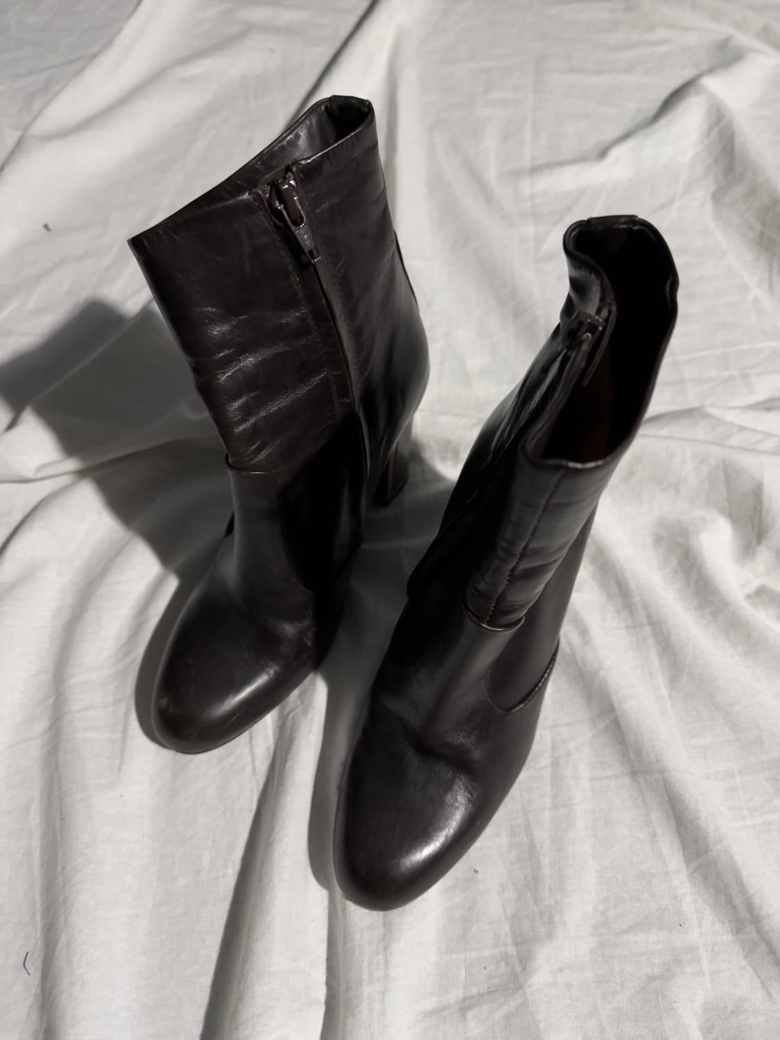 베로니크 브란퀸호 브라운 레더 앵클부츠 상품이미지2