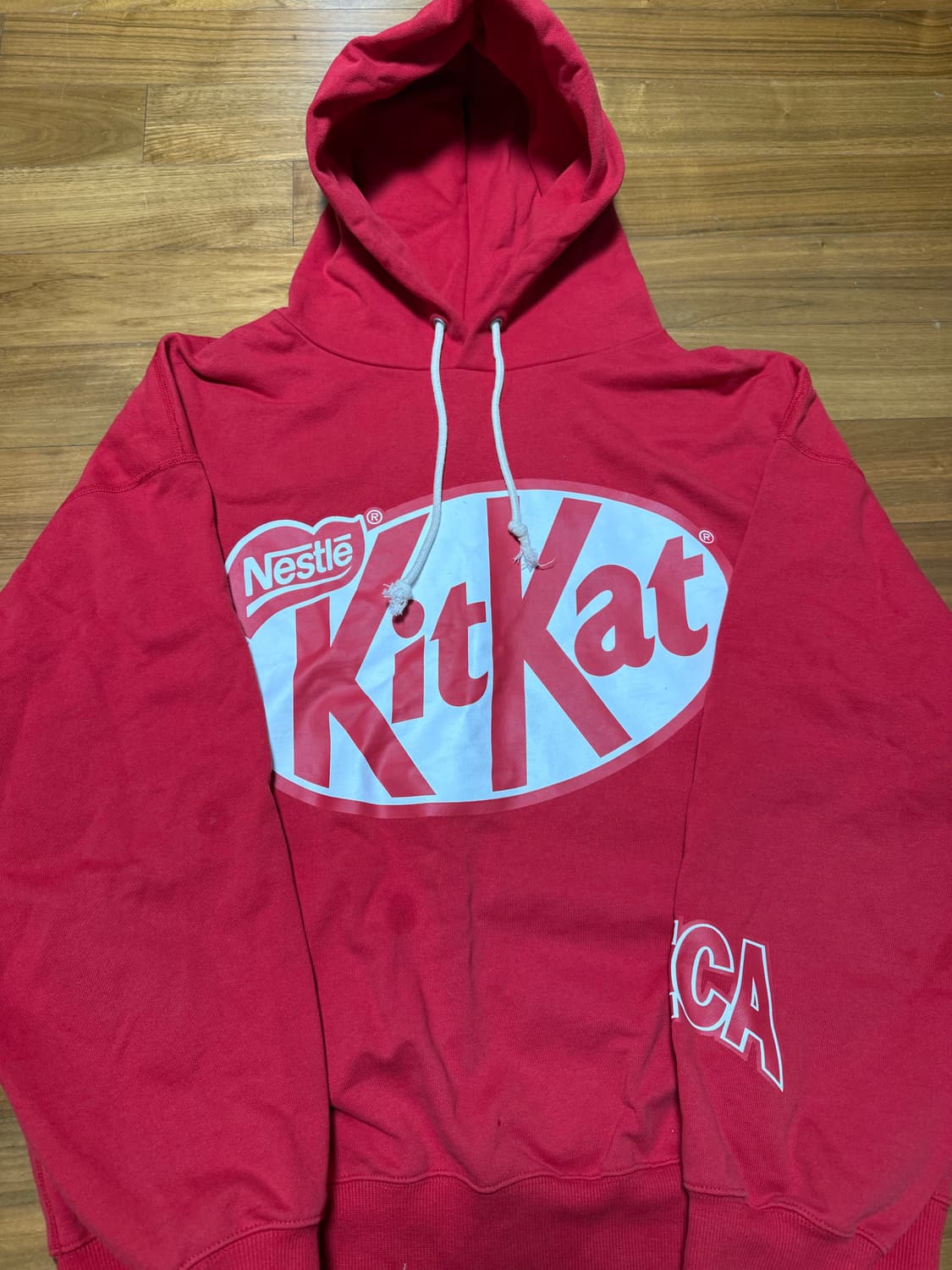 에이카 화이트 키켓 후드티 상품이미지1