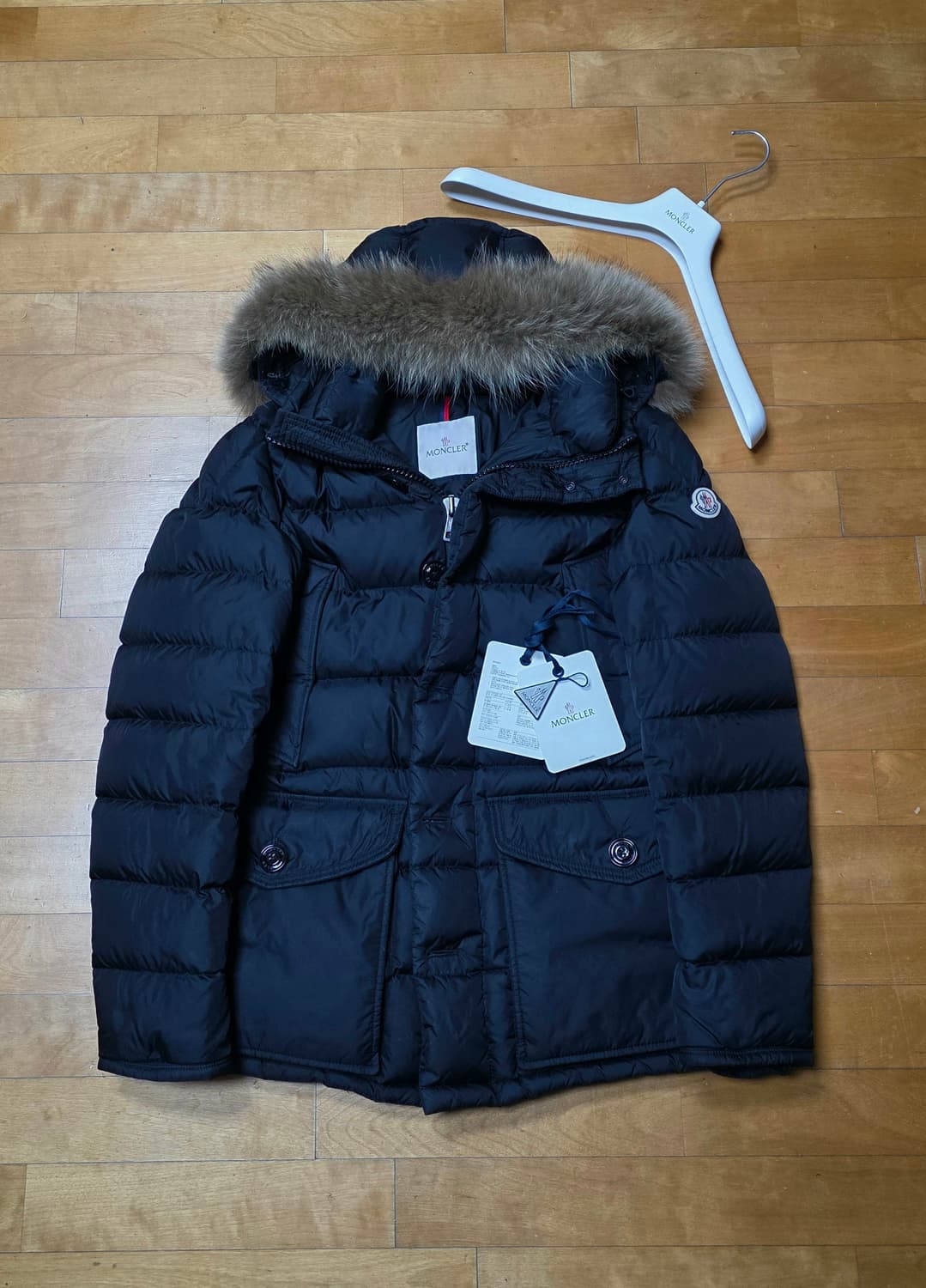 [새상품급,풀구성]21fw 몽클레어 클루니 블랙 3 상품이미지1