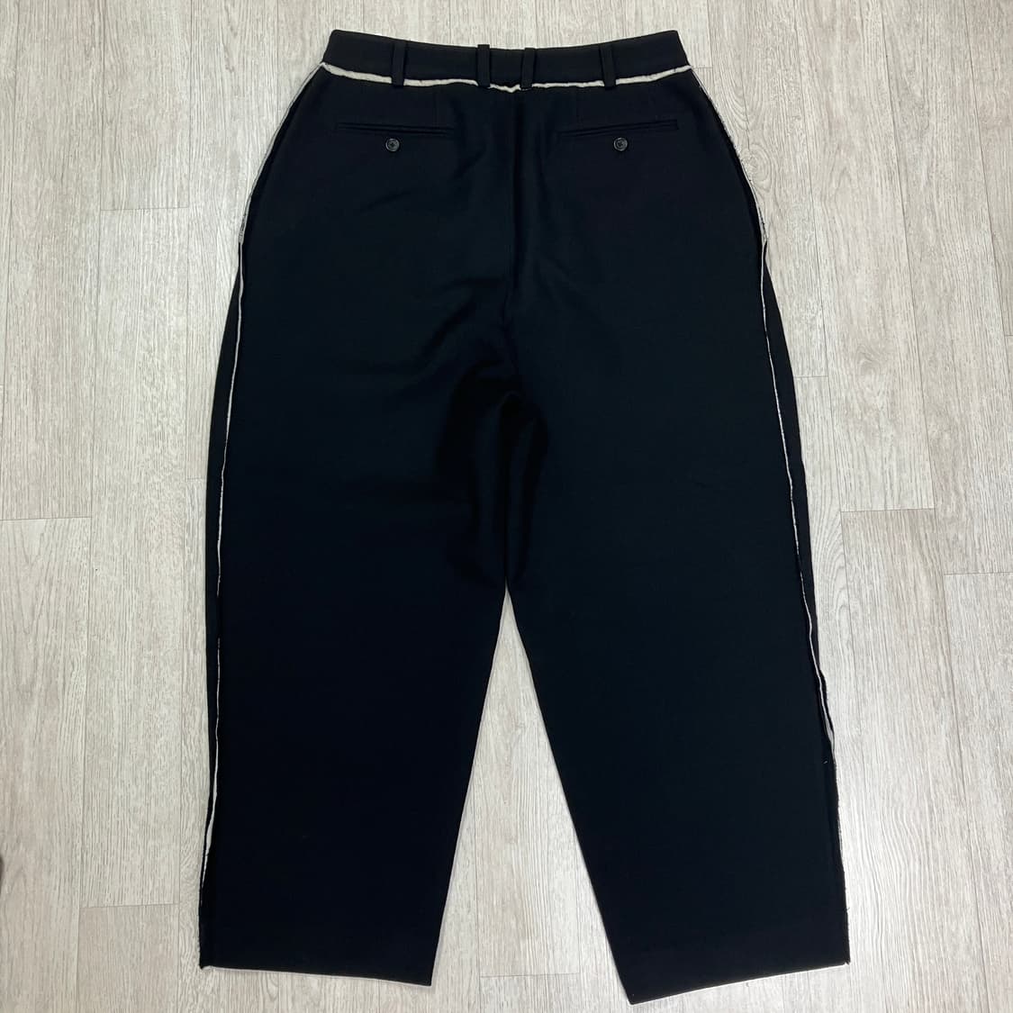 [M] 래코드 로우 엣지드 투턱 울 팬츠 상품이미지9