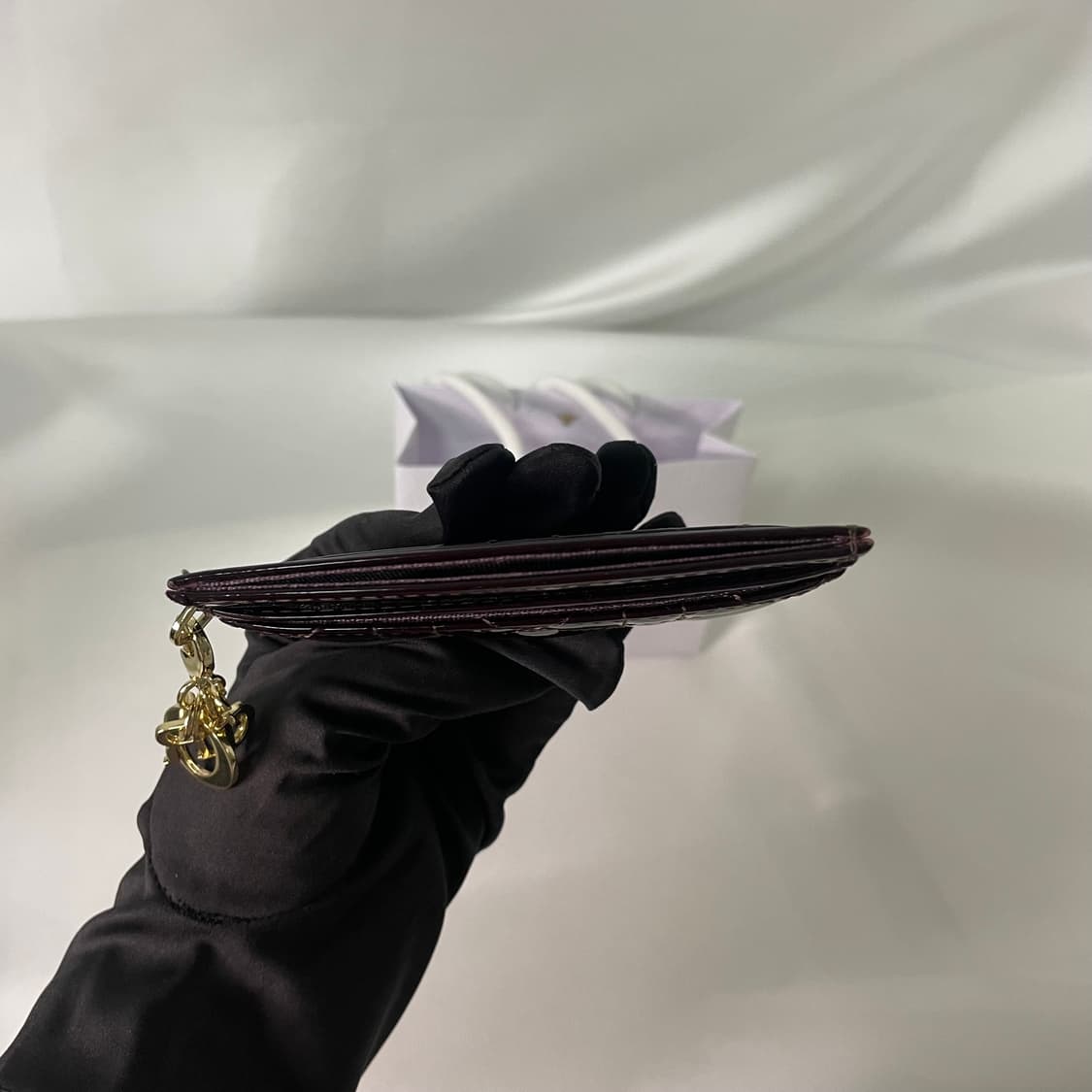 디올 레이디 페이던트 카드지갑 버건디 S급 상품이미지5