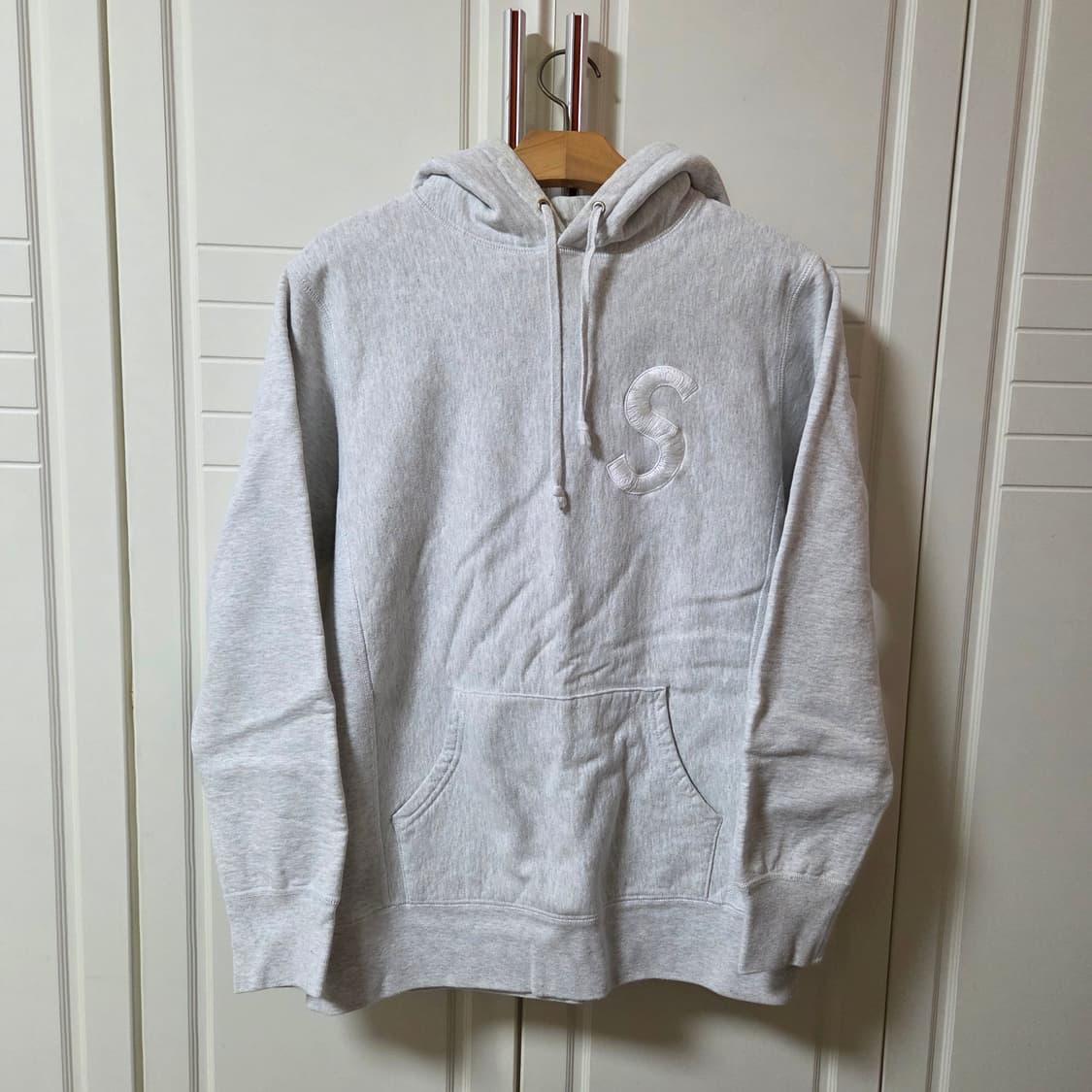 [m] 슈프림 S 로고 후드 그레이 supreme s logo 상품이미지1