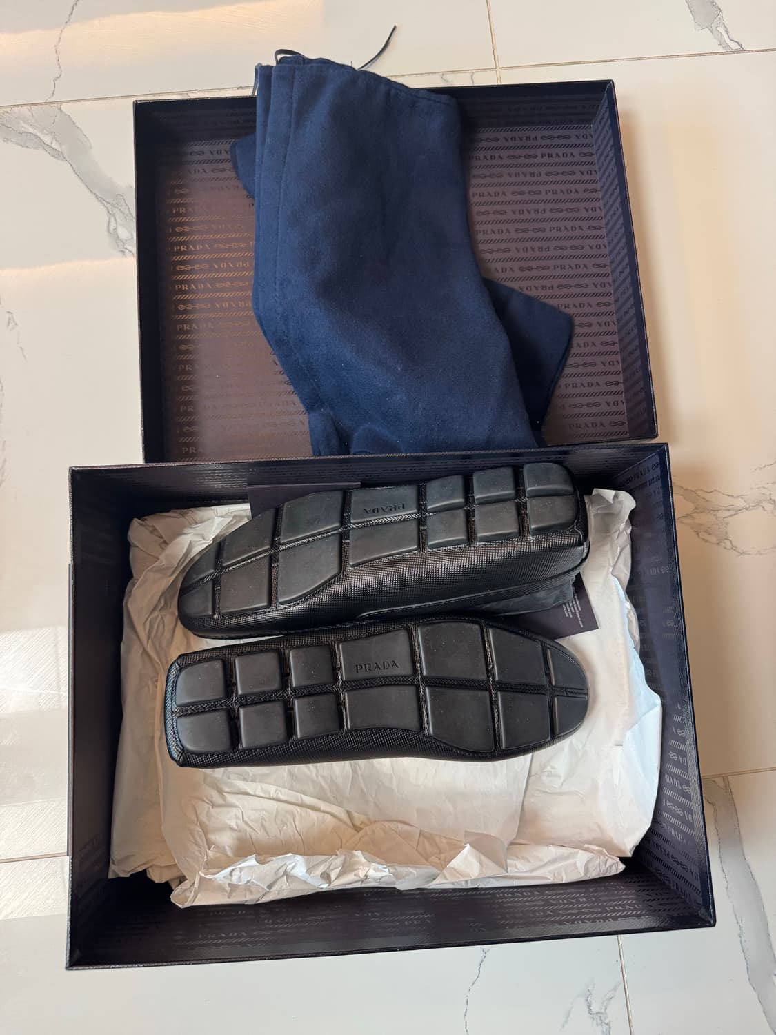 프라다 삼각로고 로퍼 판매합니다 (270~275) 상품이미지3