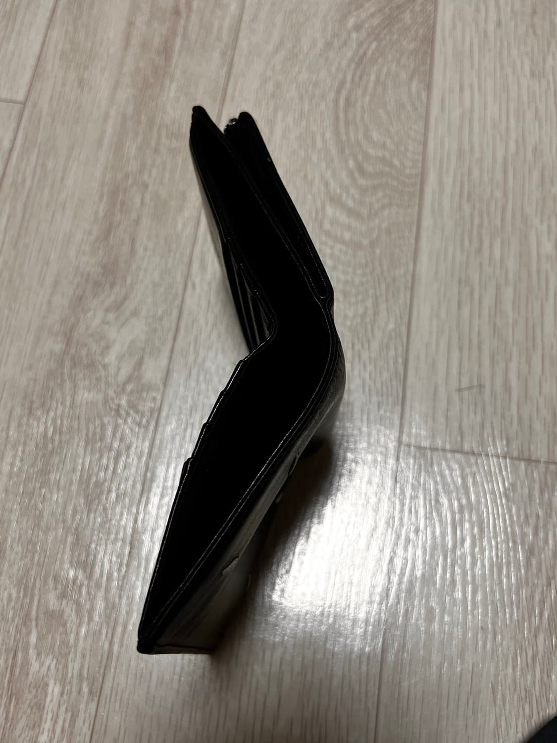 메종 마르지엘라 블랙 가죽 반지갑 상품이미지3