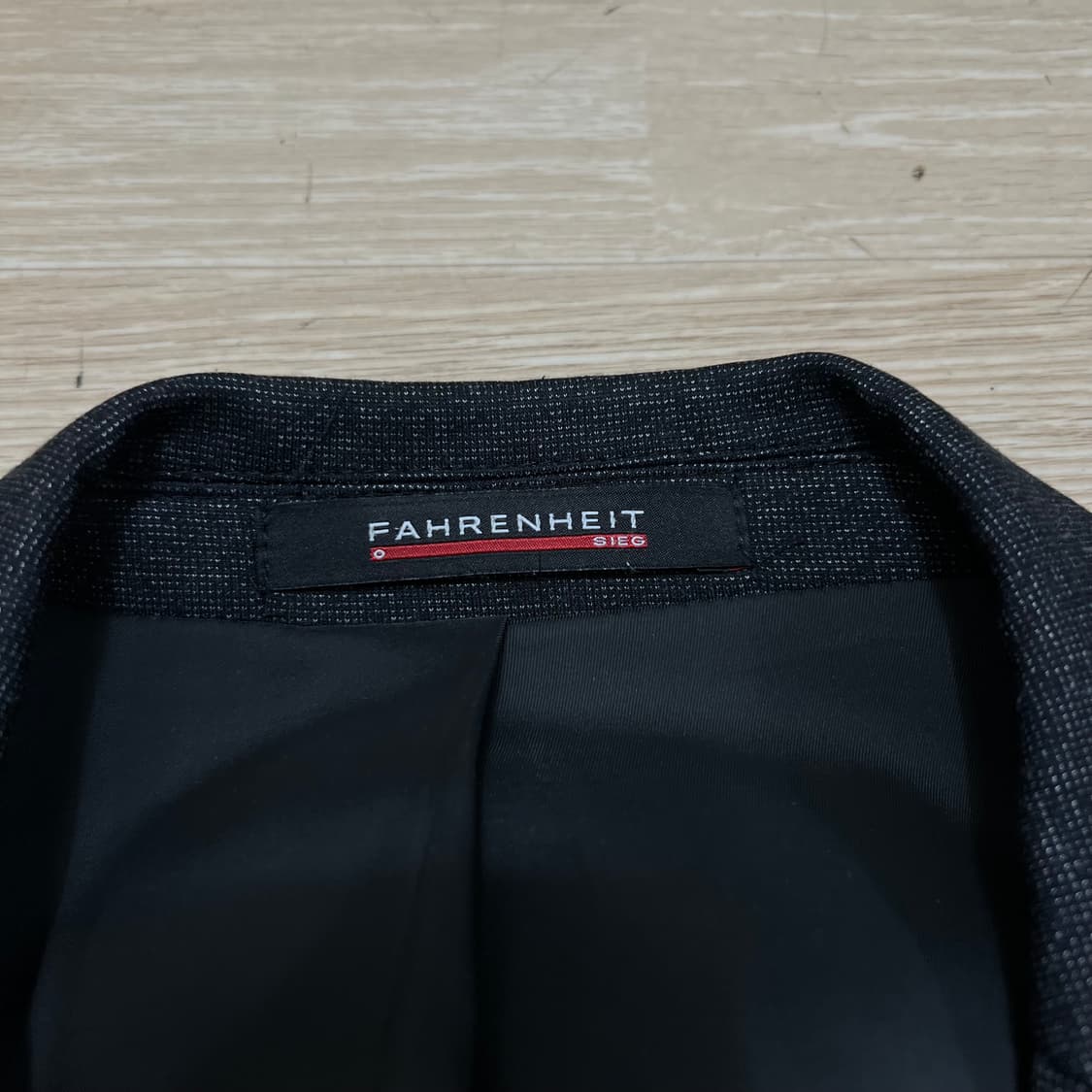 지이크 X 파렌하이트 테일러드 블레이저 정장자켓 [다크그레이] L/100 상품이미지4