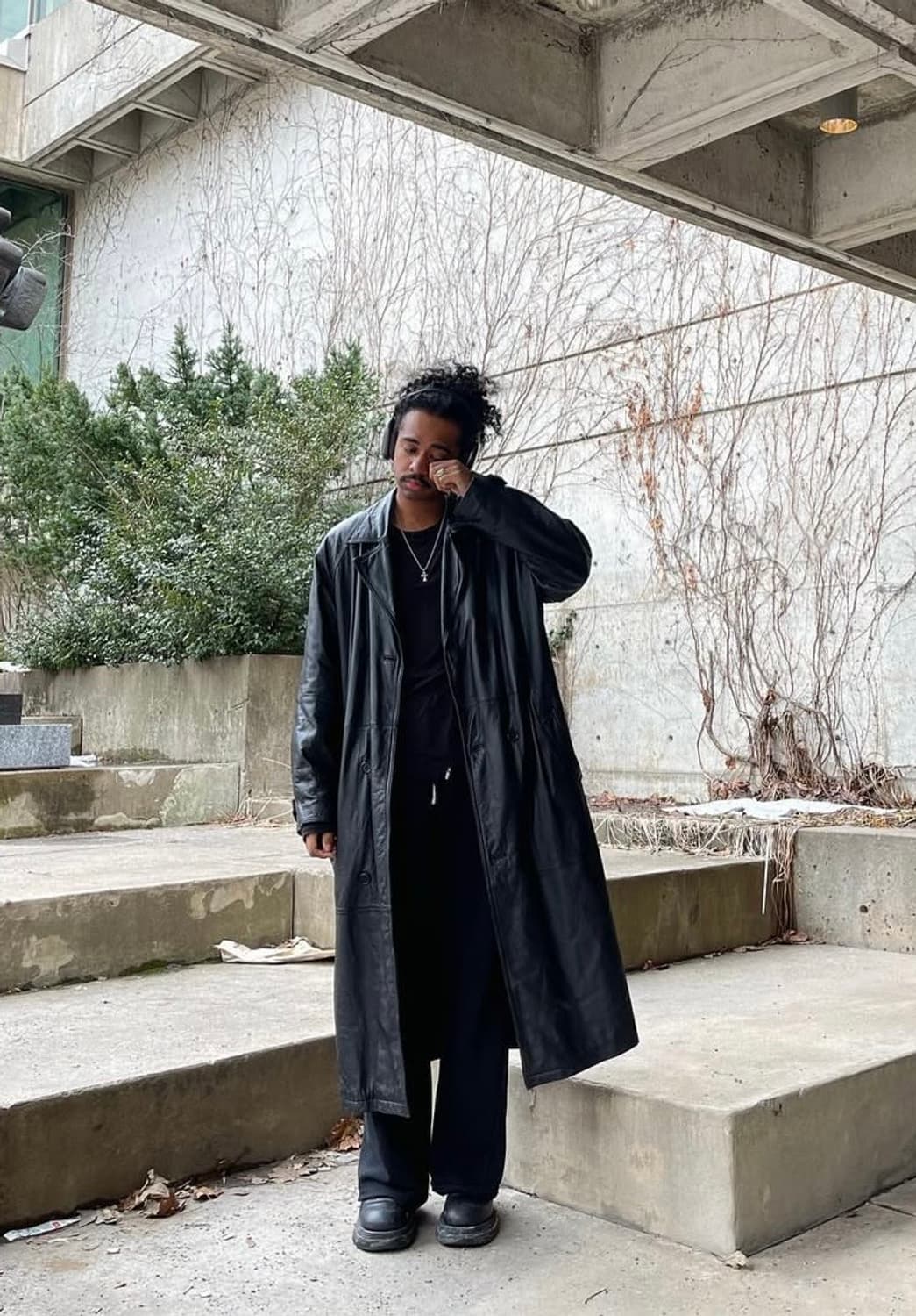 Vintage black leather maxi coat 상품이미지1