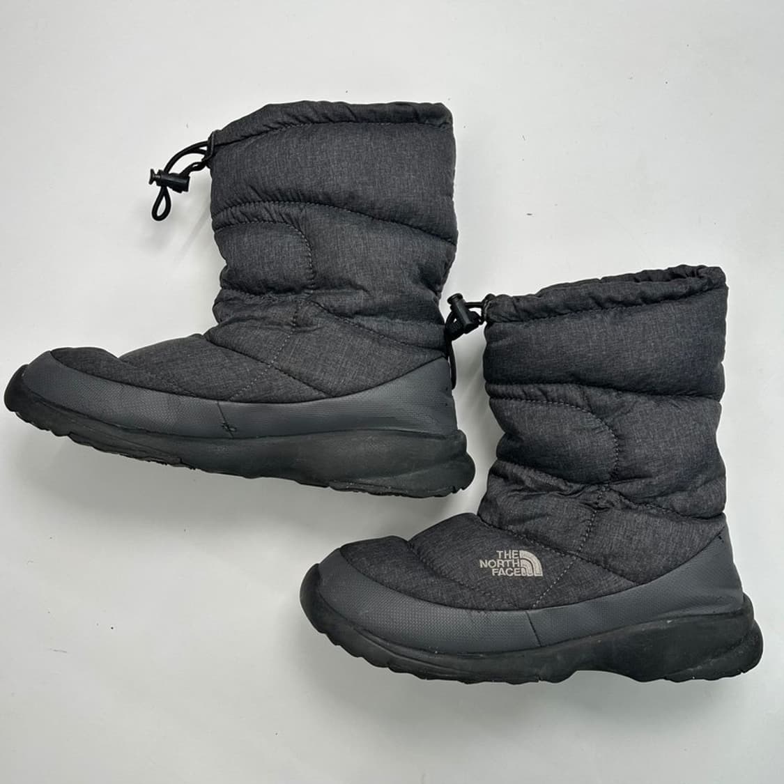 노스페이스 패딩부츠 차콜 250 상품이미지2
