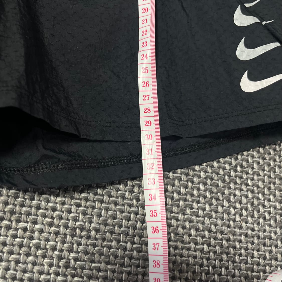 나이키 스우시 블랙 반바지 쇼츠  S 상품이미지6