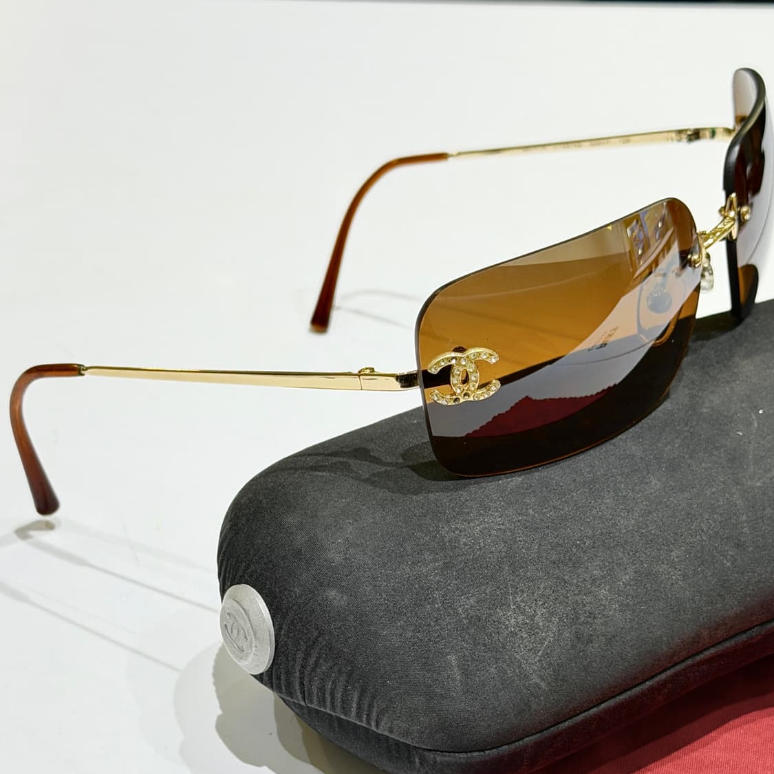 00‘s 샤넬 4017-D 빈티지 무테 선글라스 상품이미지2