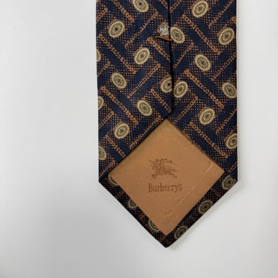 버버리 명품 정품 심플로고 넥타이 (Burberry) 상품이미지7