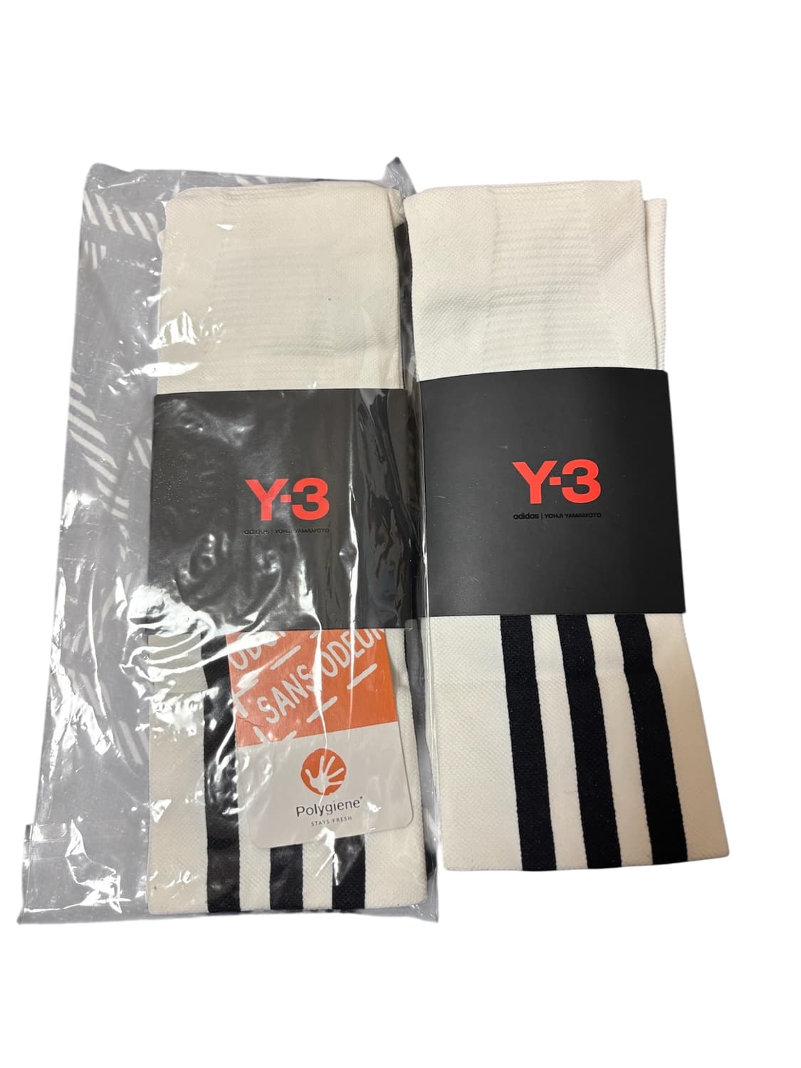 Y-3 요지야마모토 화이트 테크삭스 상품이미지1