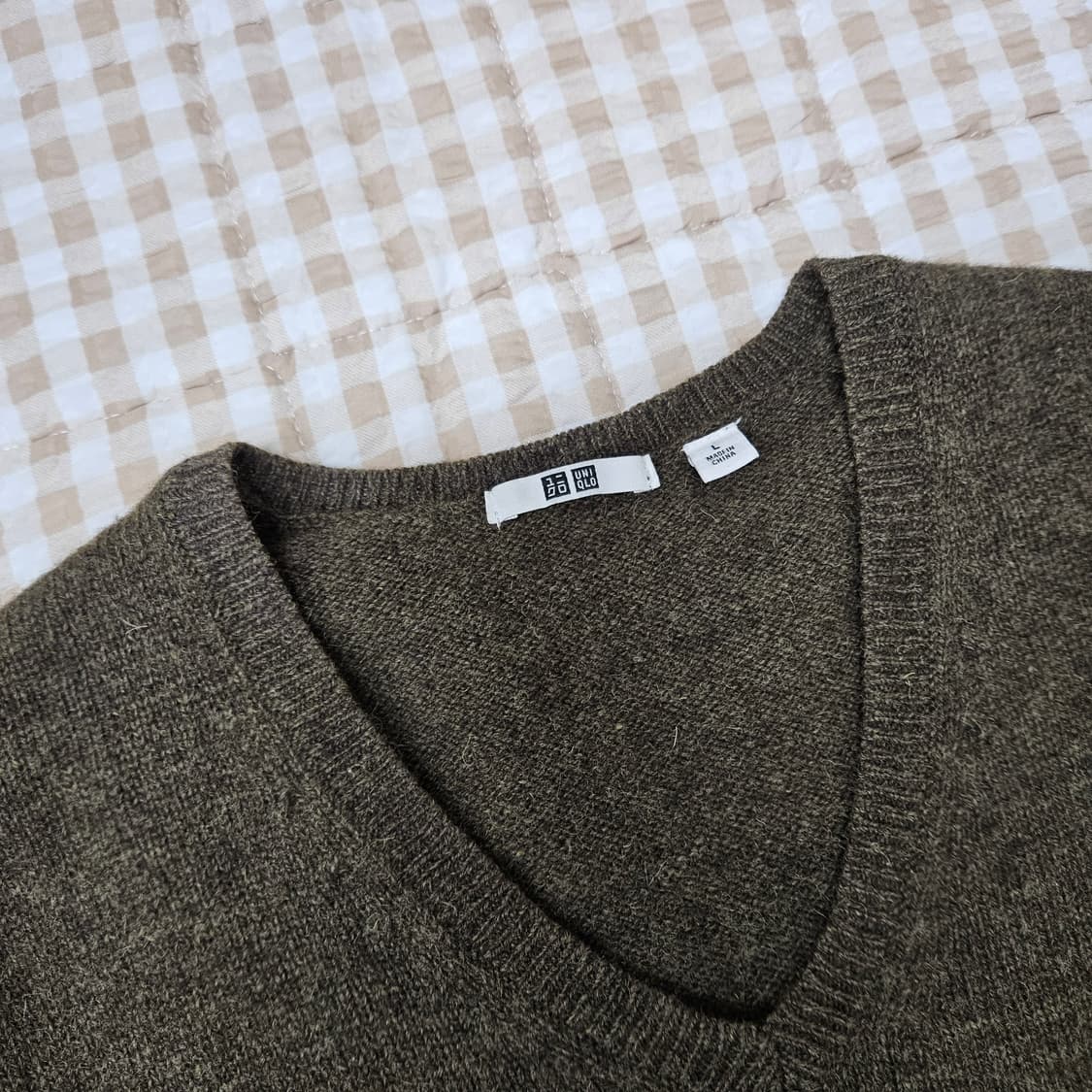 유니클로 울100 브이넥 니트 남자100 상품이미지2