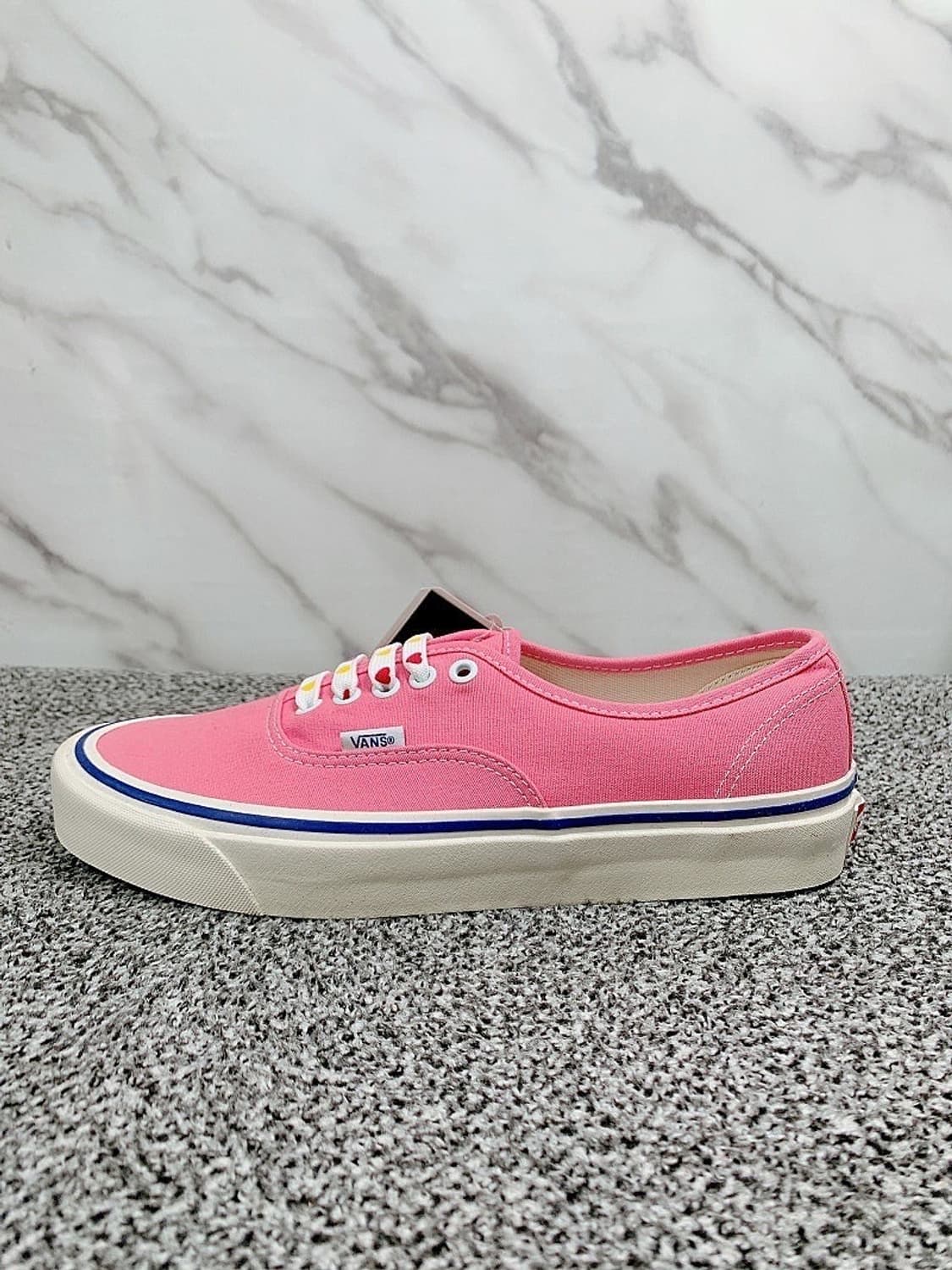 (정품/새상퓸) 반스 남성 핑크 어센틱 스니커즈 상품이미지4