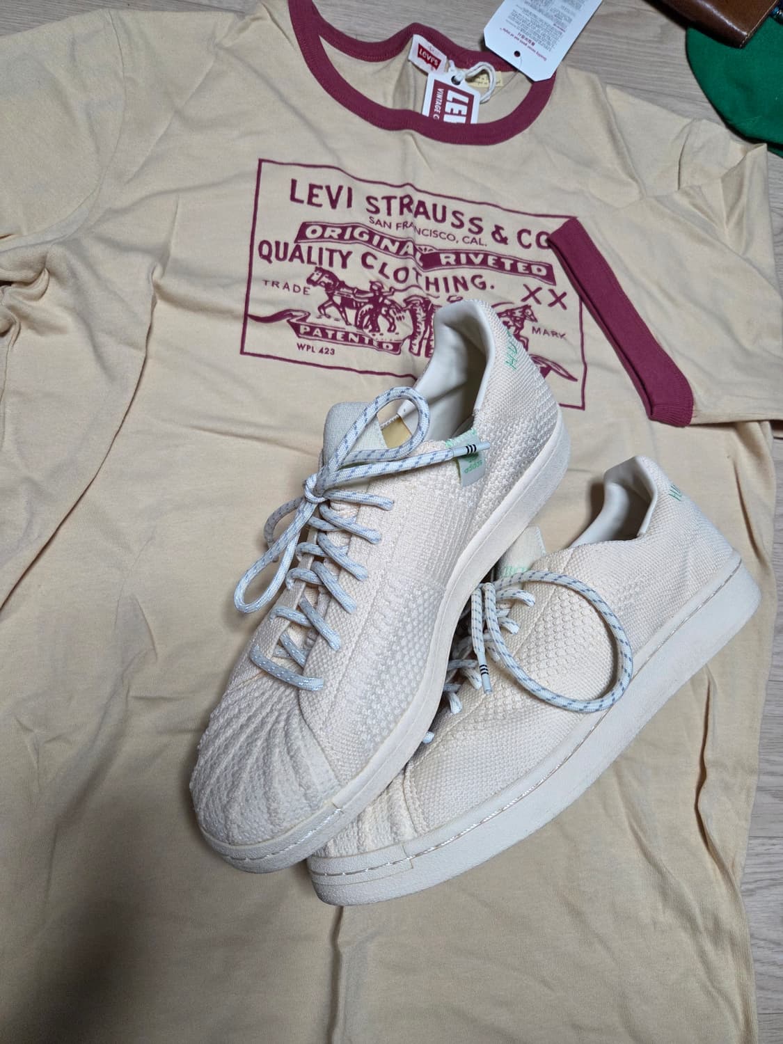 (새상품)휴먼메이드 아디다스 슈퍼스타 니트  상품이미지2