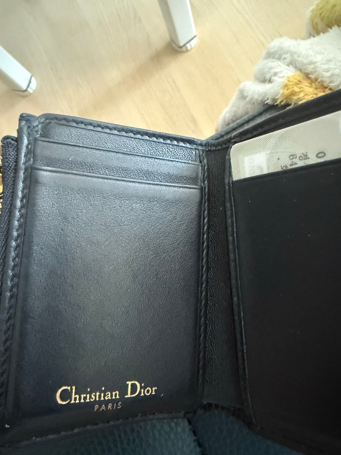 디올 오블리크 새들 로터스 지갑 상품이미지2