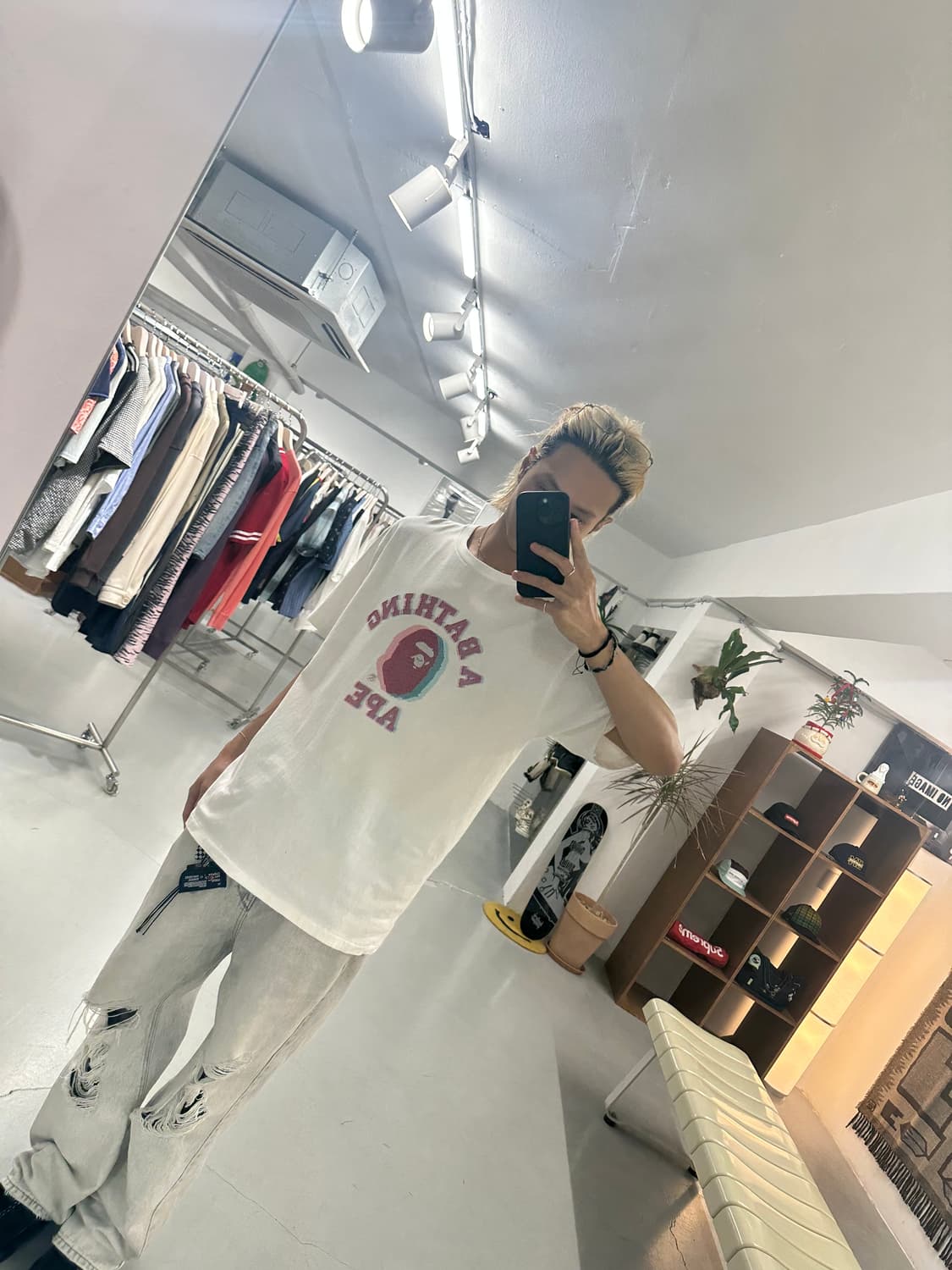 A BATHING APE Anaglyph College Logo Tee 상품이미지3
