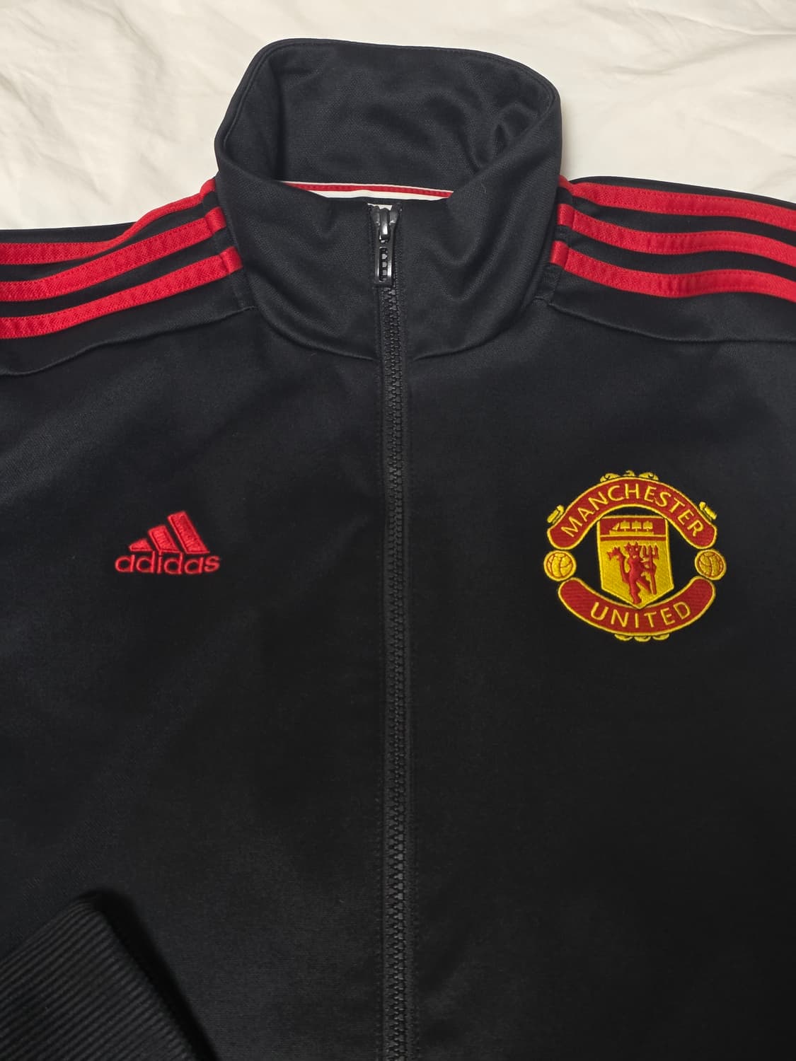 아디다스 맨유 검빨 져지 상품이미지4