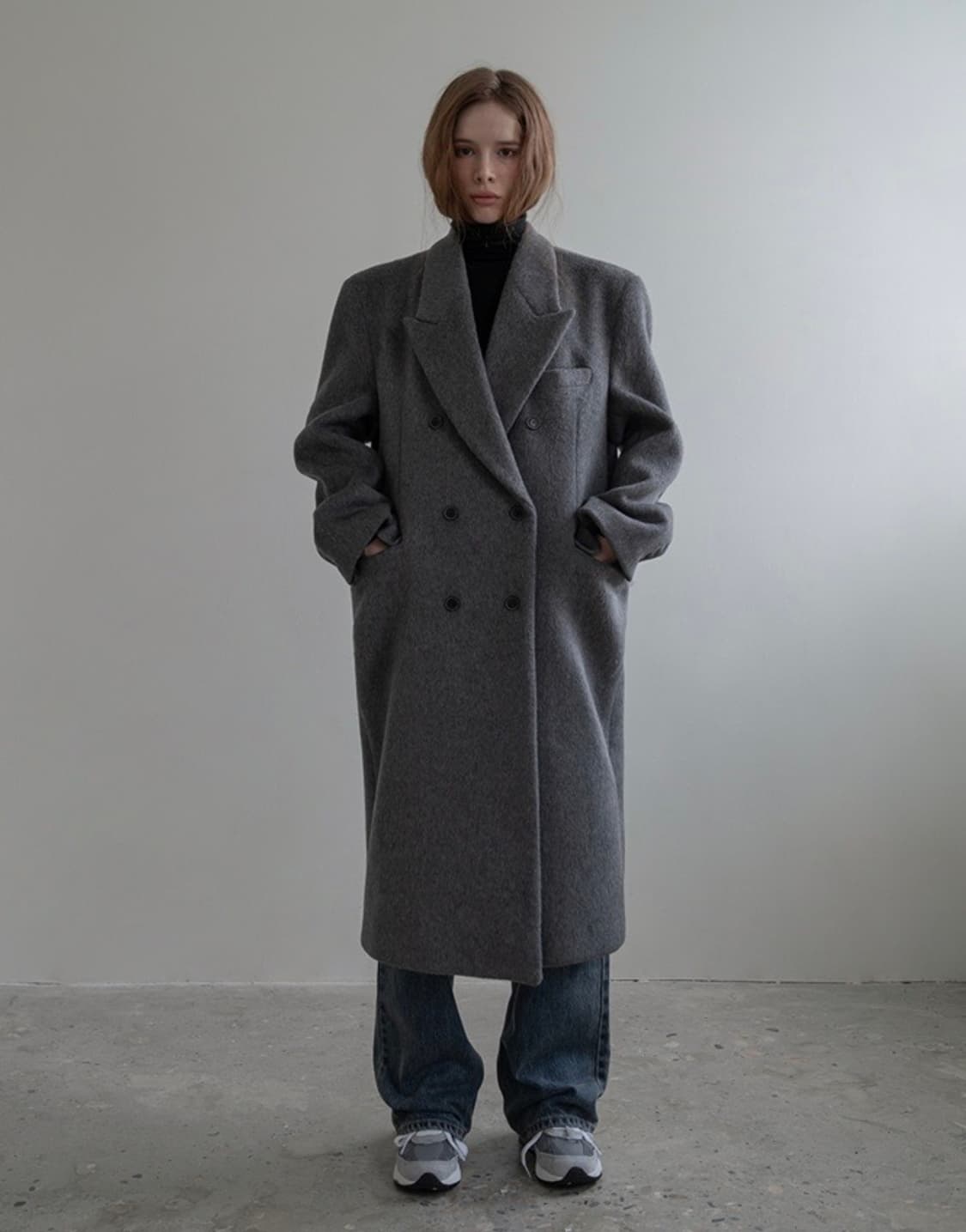 더오유 코트 그레이 카리나 착용 코트 상품이미지1