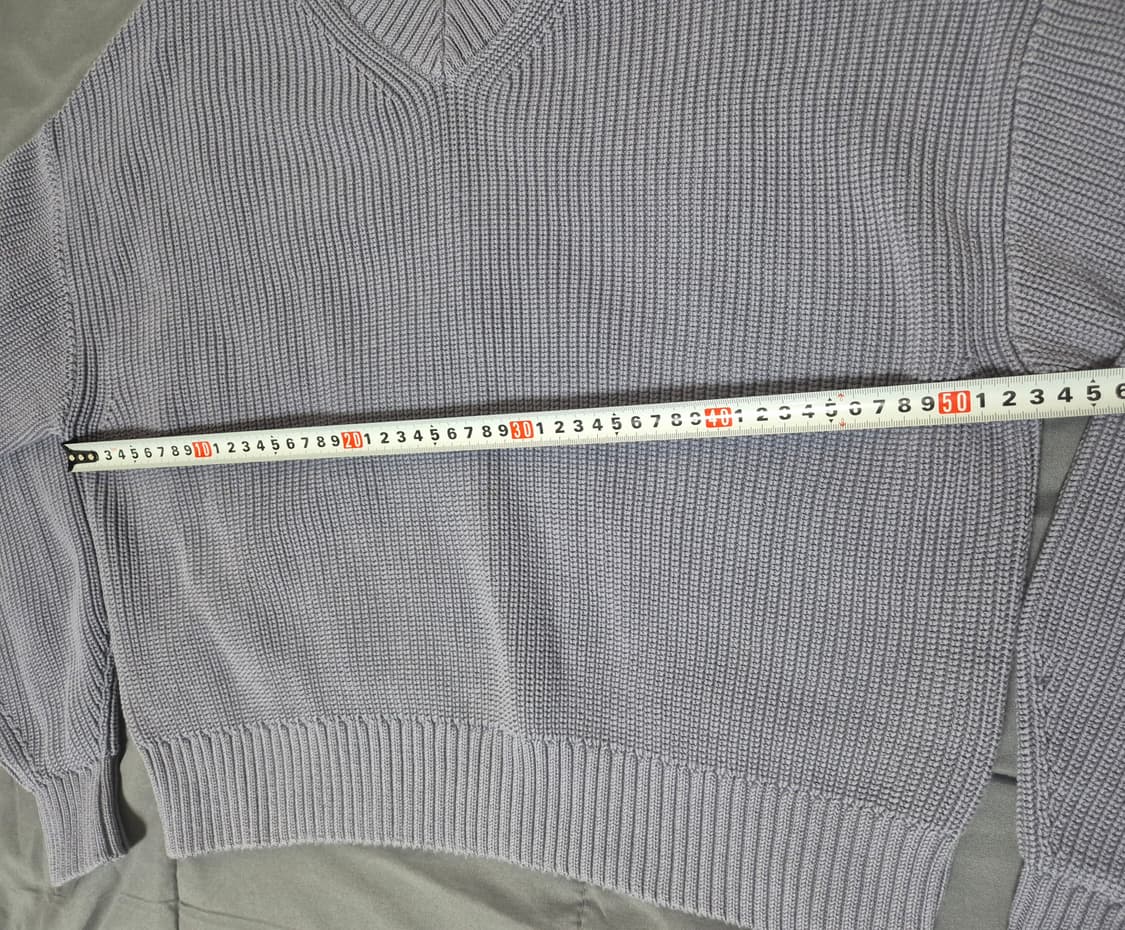 코스 COS 브이넥 니트 라일락 퍼플 상품이미지6