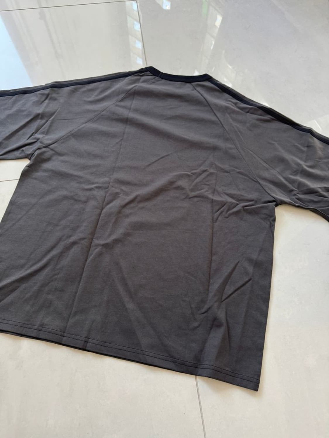 line raglan 라인 래글런 티셔트 상품이미지3