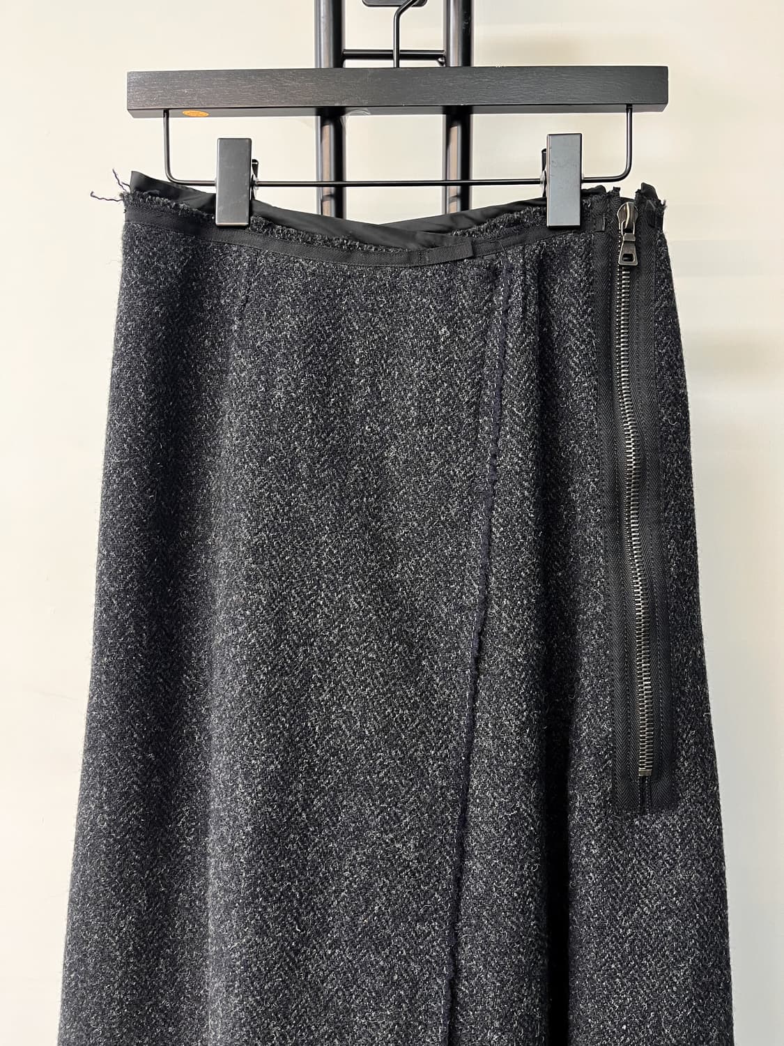 프라다 울 지퍼 스커트 상품이미지3