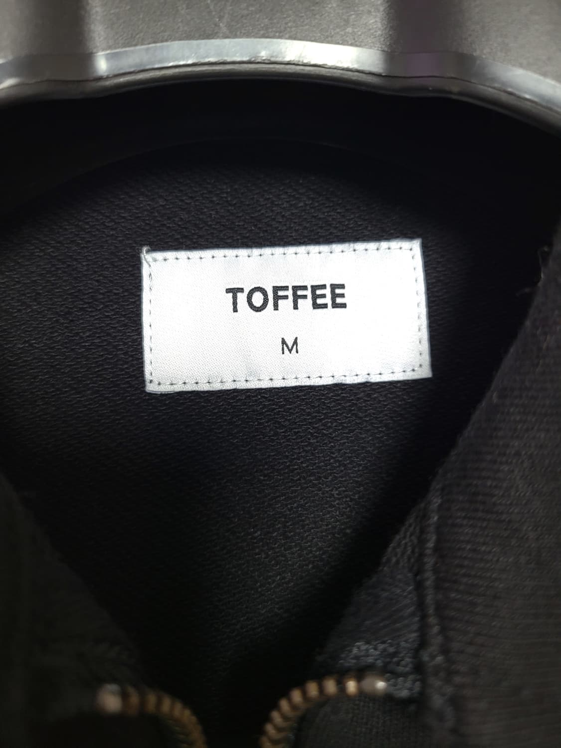 새상품) TOFFEE 토피 투웨이 스웨트 카라 집업 M 상품이미지5