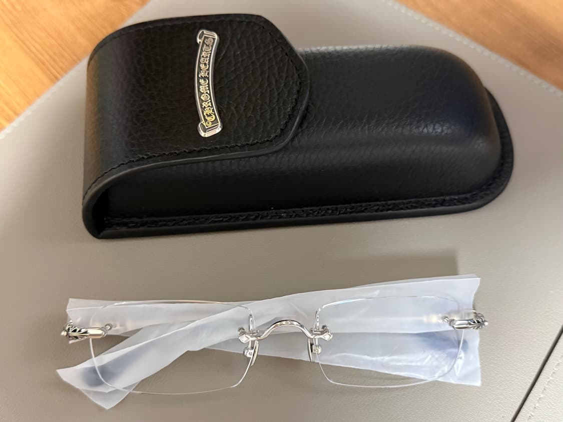 크롬하츠 필스3 샤이닝 실버 렌즈 각인판 새상품 상품이미지1